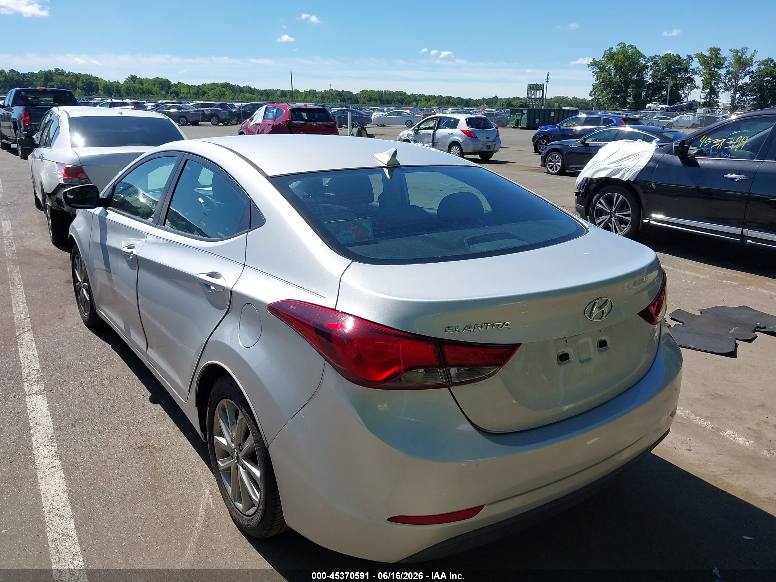 2015 Hyundai Elantra Se Gray vin: 5NPDH4AE1FH638295