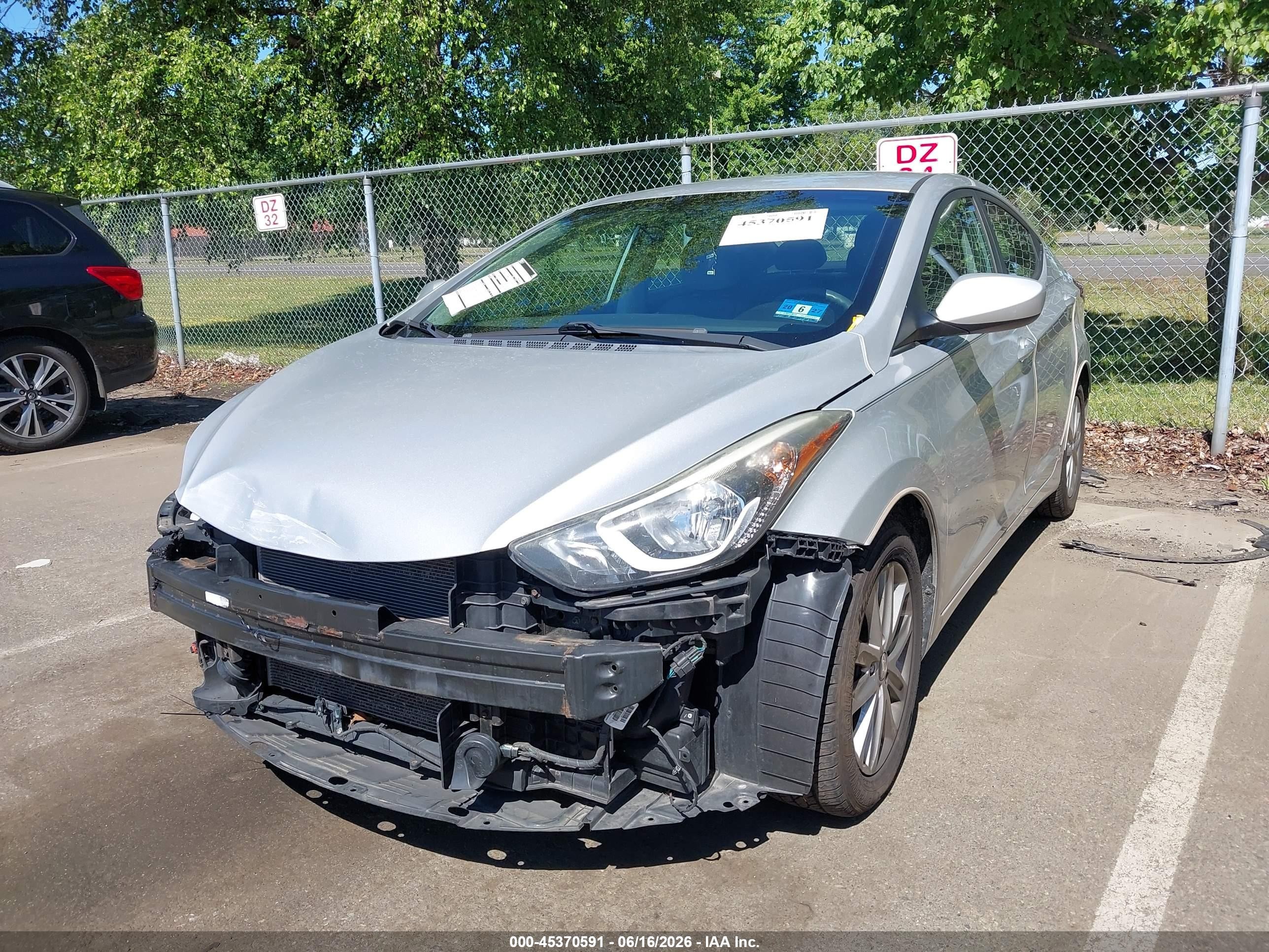2015 Hyundai Elantra Se Gray vin: 5NPDH4AE1FH638295