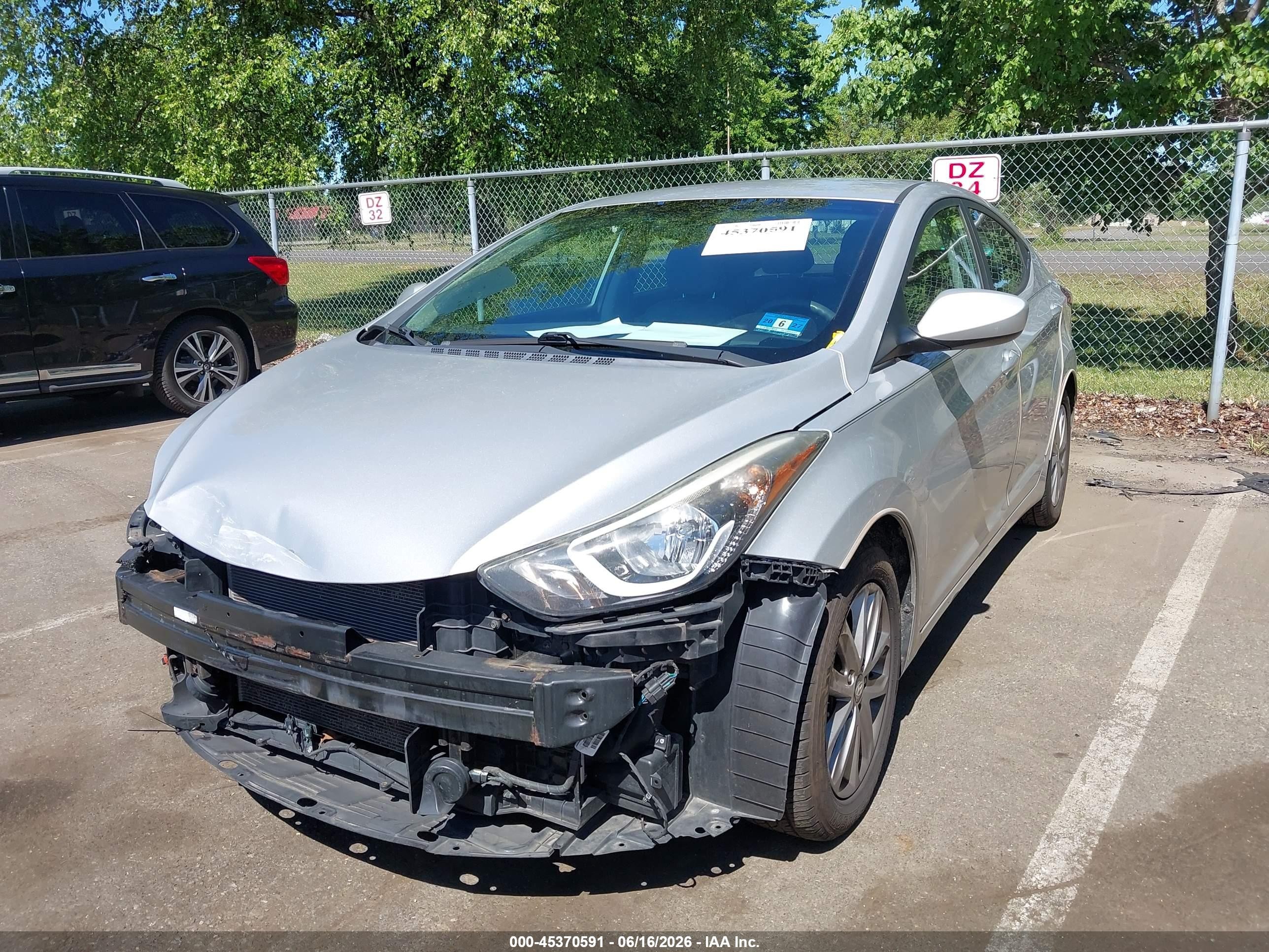 2015 Hyundai Elantra Se Gray vin: 5NPDH4AE1FH638295