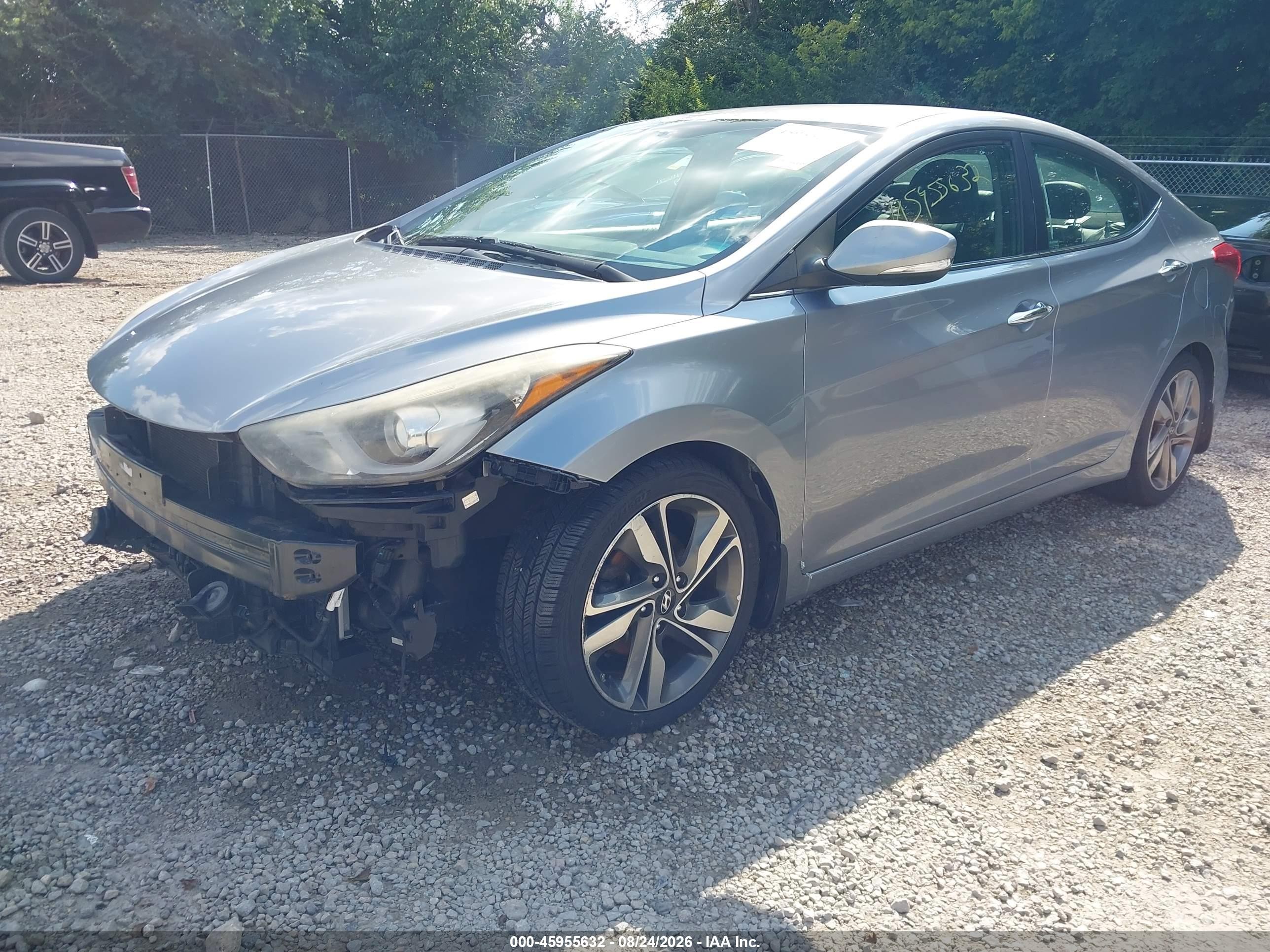 2015 Hyundai Elantra Limited Silver vin: 5NPDH4AE1FH638586