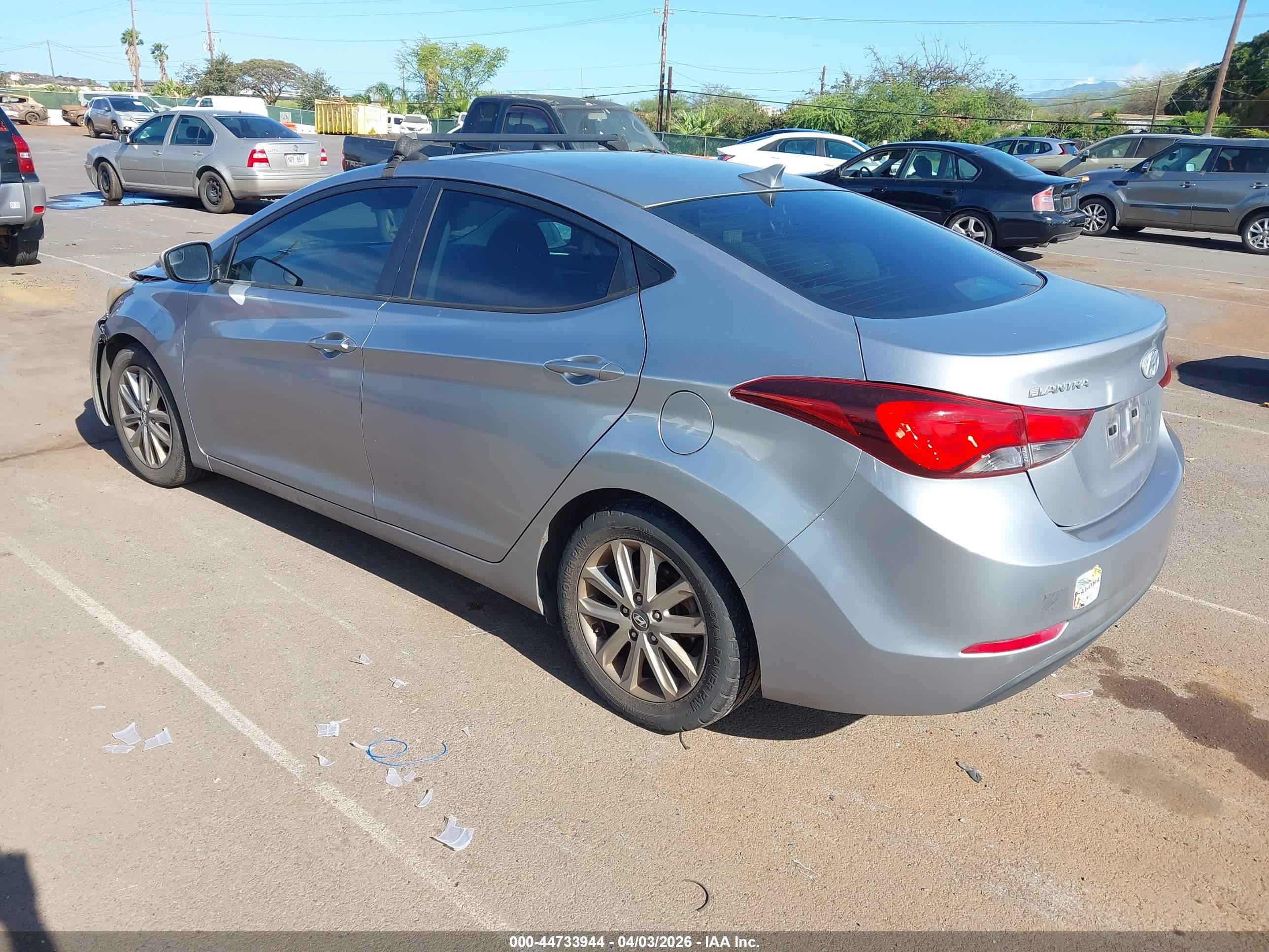 2015 Hyundai Elantra Se Silver vin: 5NPDH4AE1FH640192