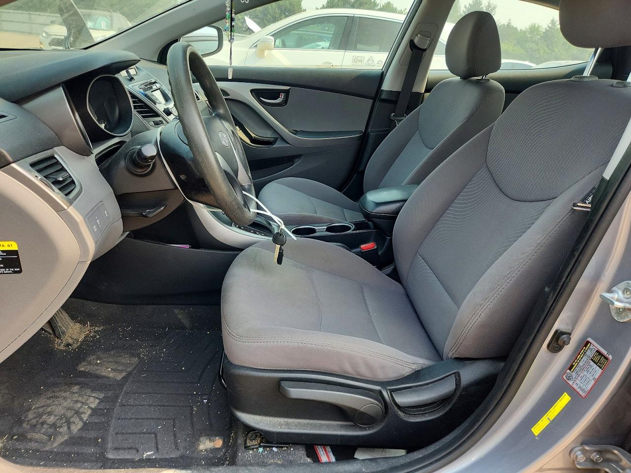 2015 Hyundai Elantra Se Silver vin: 5NPDH4AE1FH647482