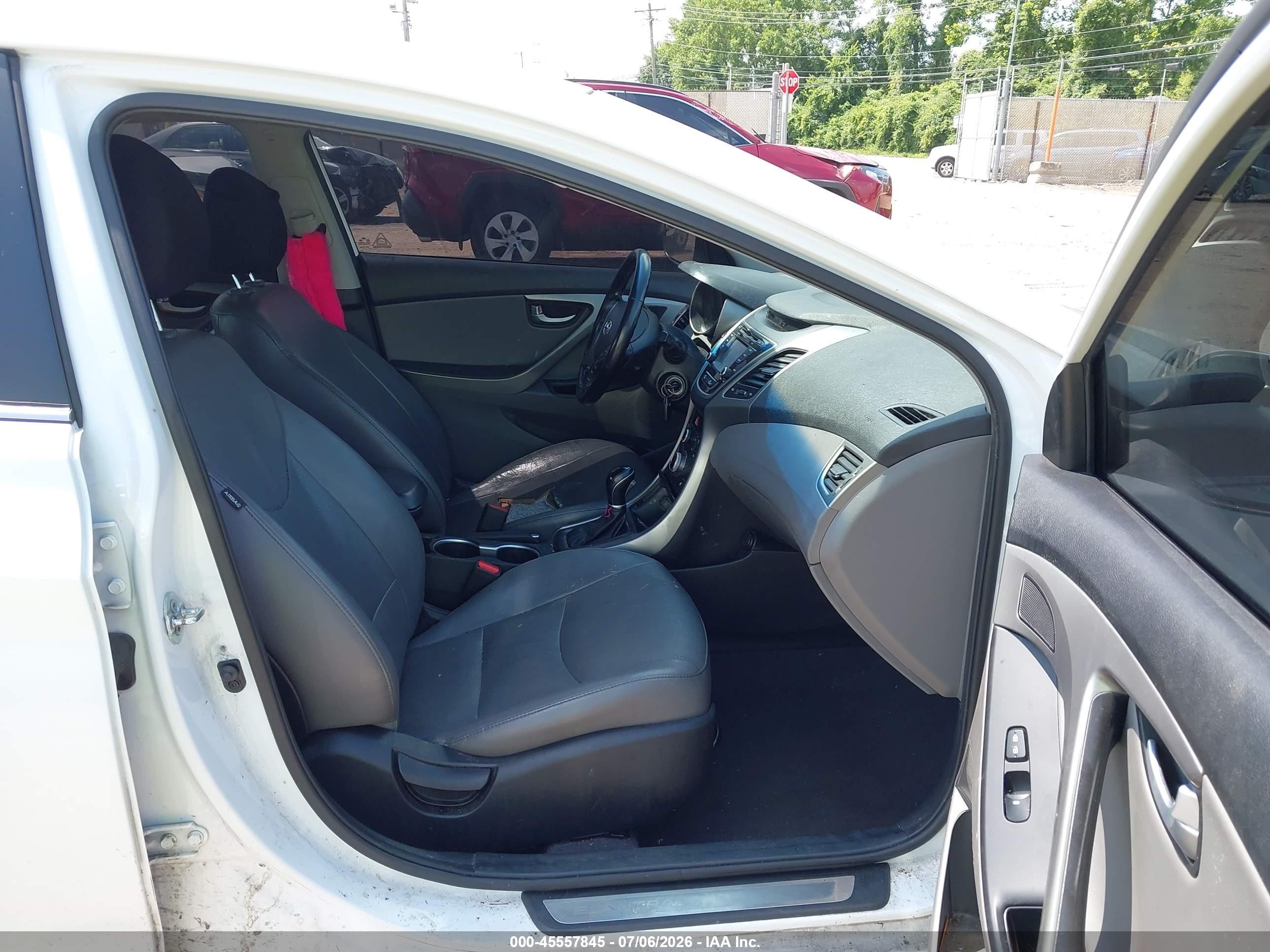 2015 Hyundai Elantra Limited White vin: 5NPDH4AE1FH649524