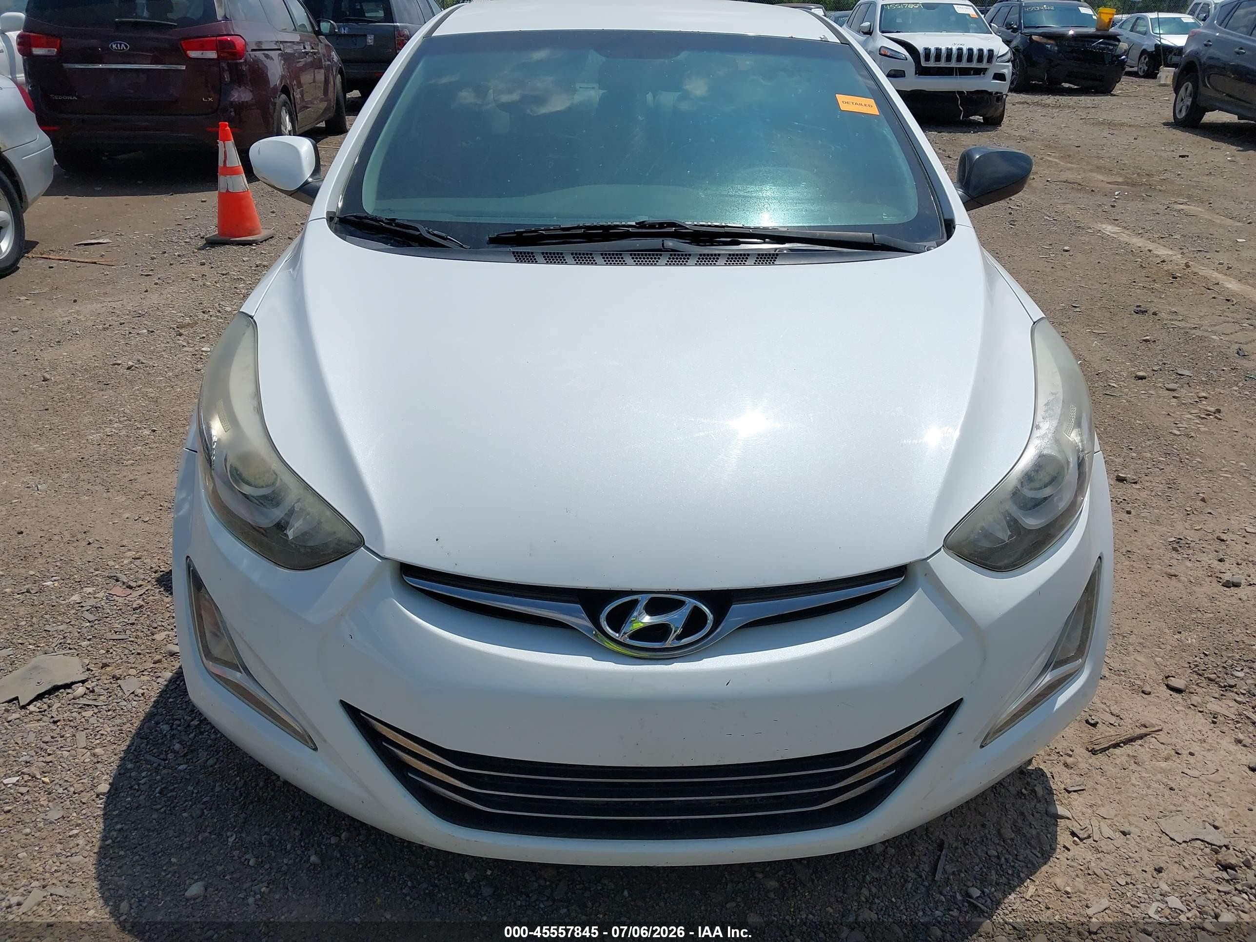 2015 Hyundai Elantra Limited White vin: 5NPDH4AE1FH649524
