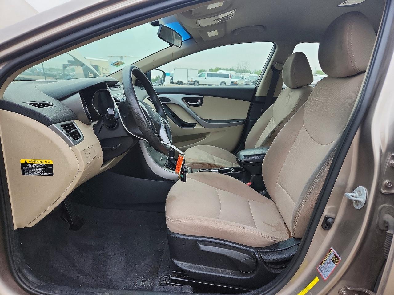 2015 Hyundai Elantra Se Бежевый vin: 5NPDH4AE1FH650625