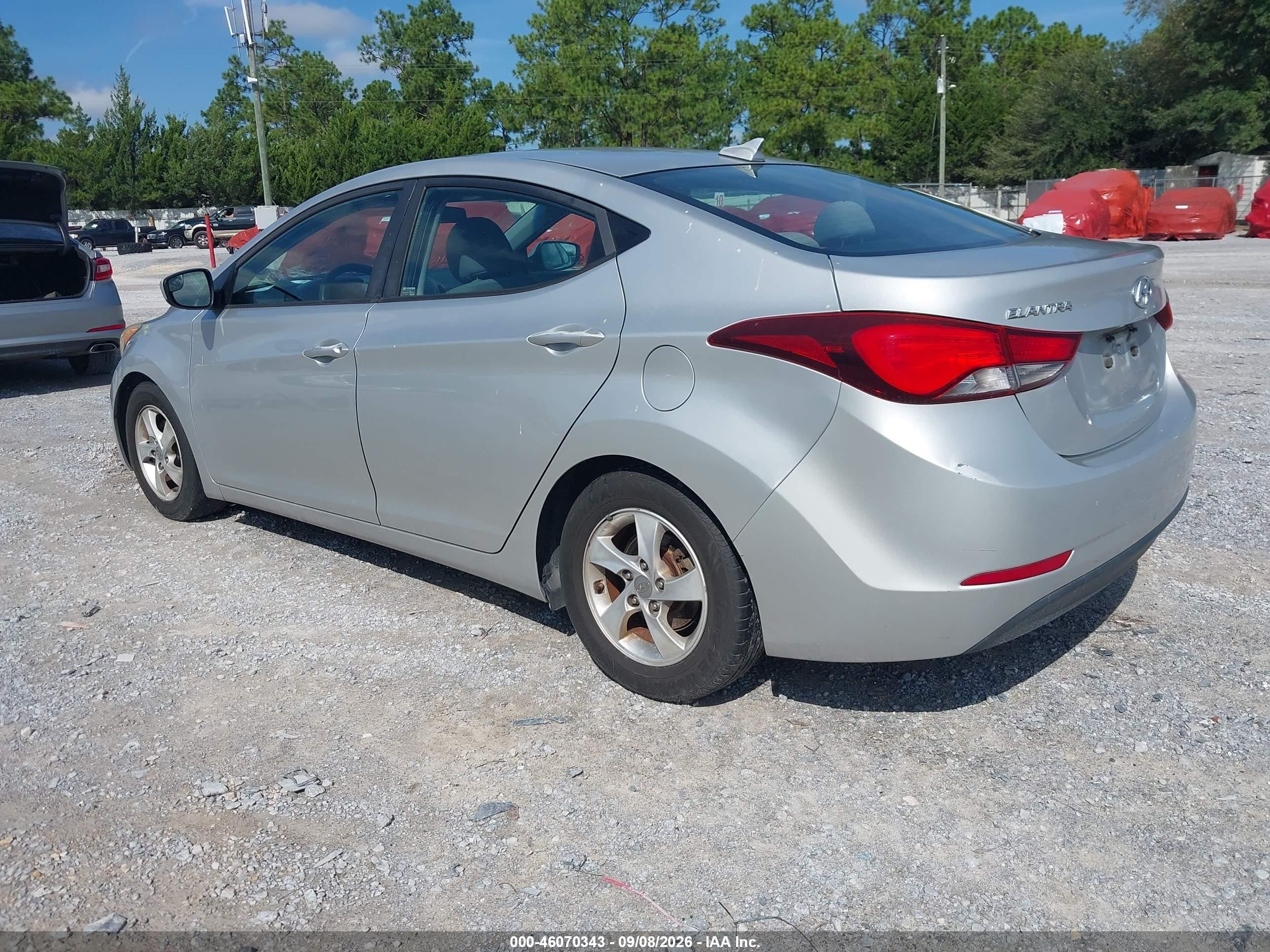 2015 Hyundai Elantra Se Silver vin: 5NPDH4AE1FH651239