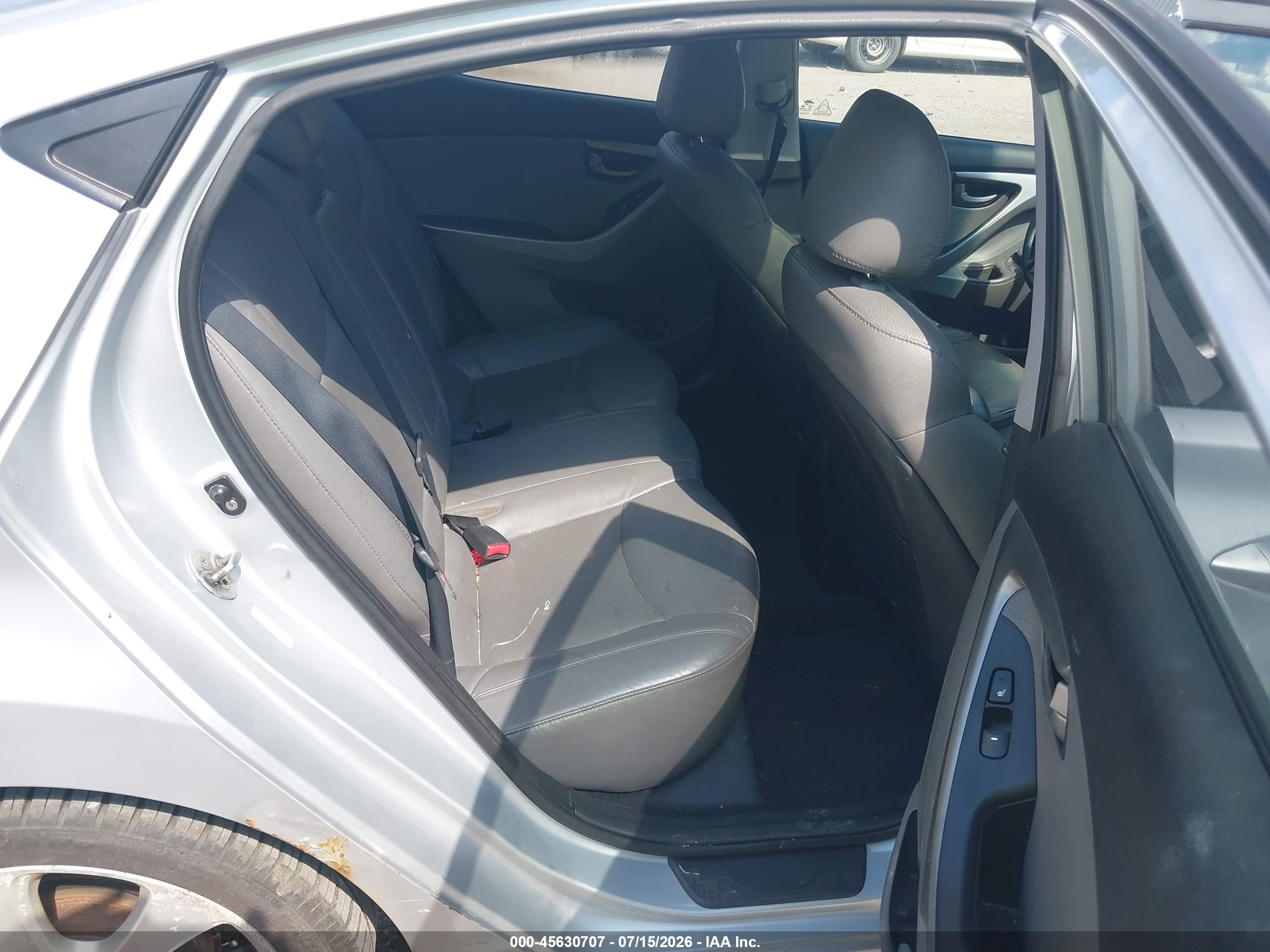 2011 Hyundai Elantra Limited Серебряный vin: 5NPDH4AE2BH005038