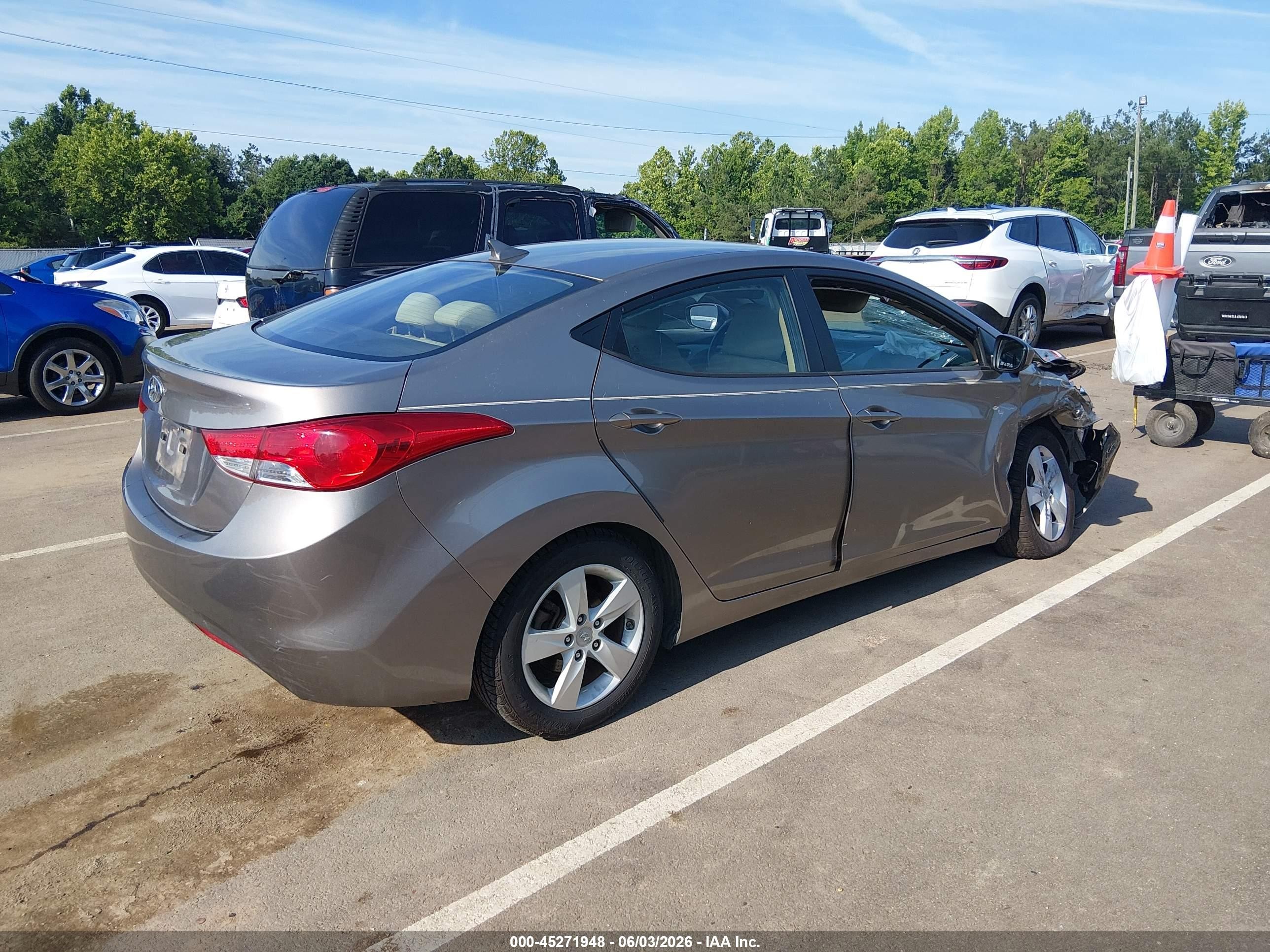 2011 Hyundai Elantra Gls Gray vin: 5NPDH4AE2BH007145