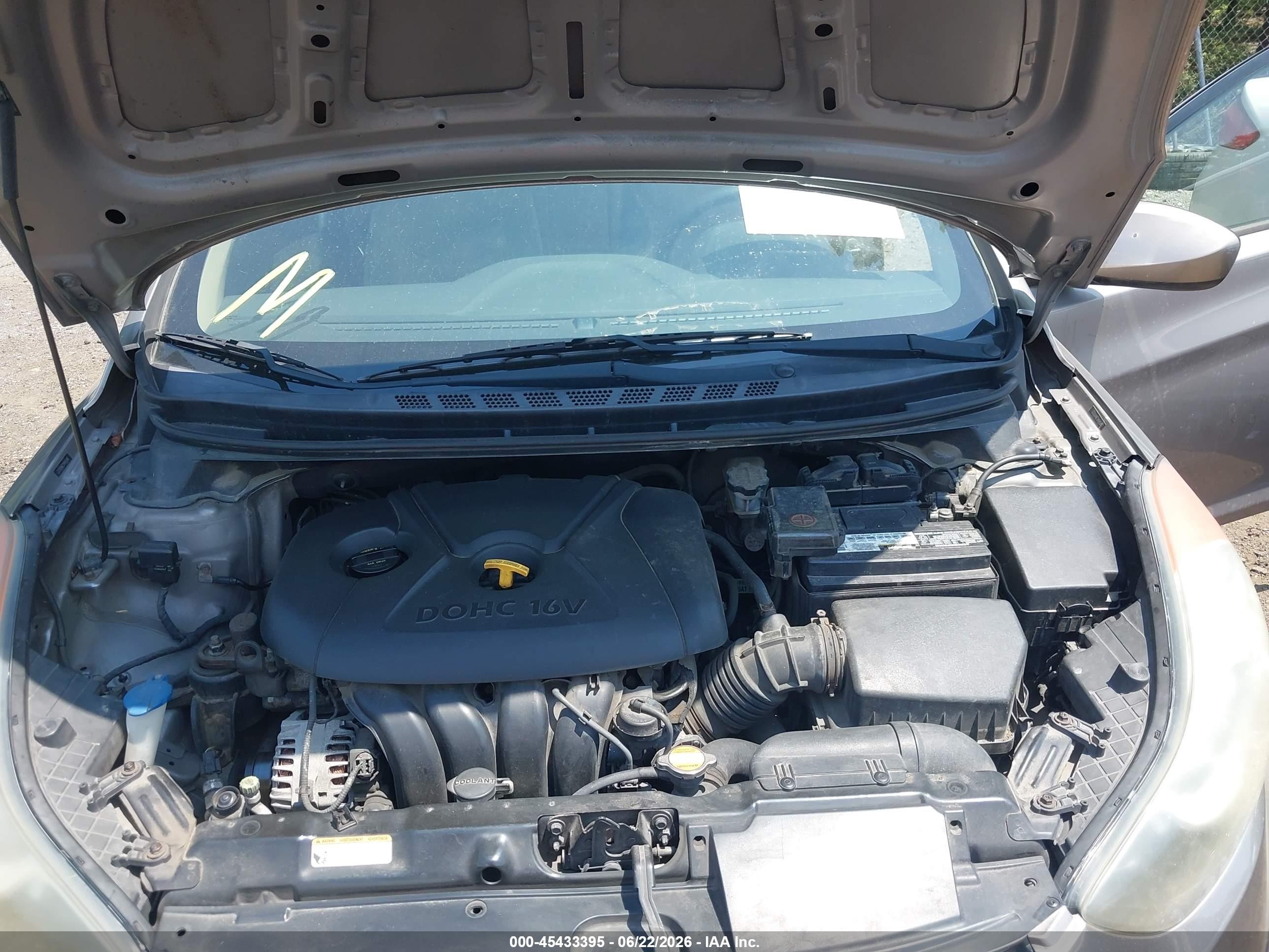 2011 Hyundai Elantra Gls Gold vin: 5NPDH4AE2BH010322