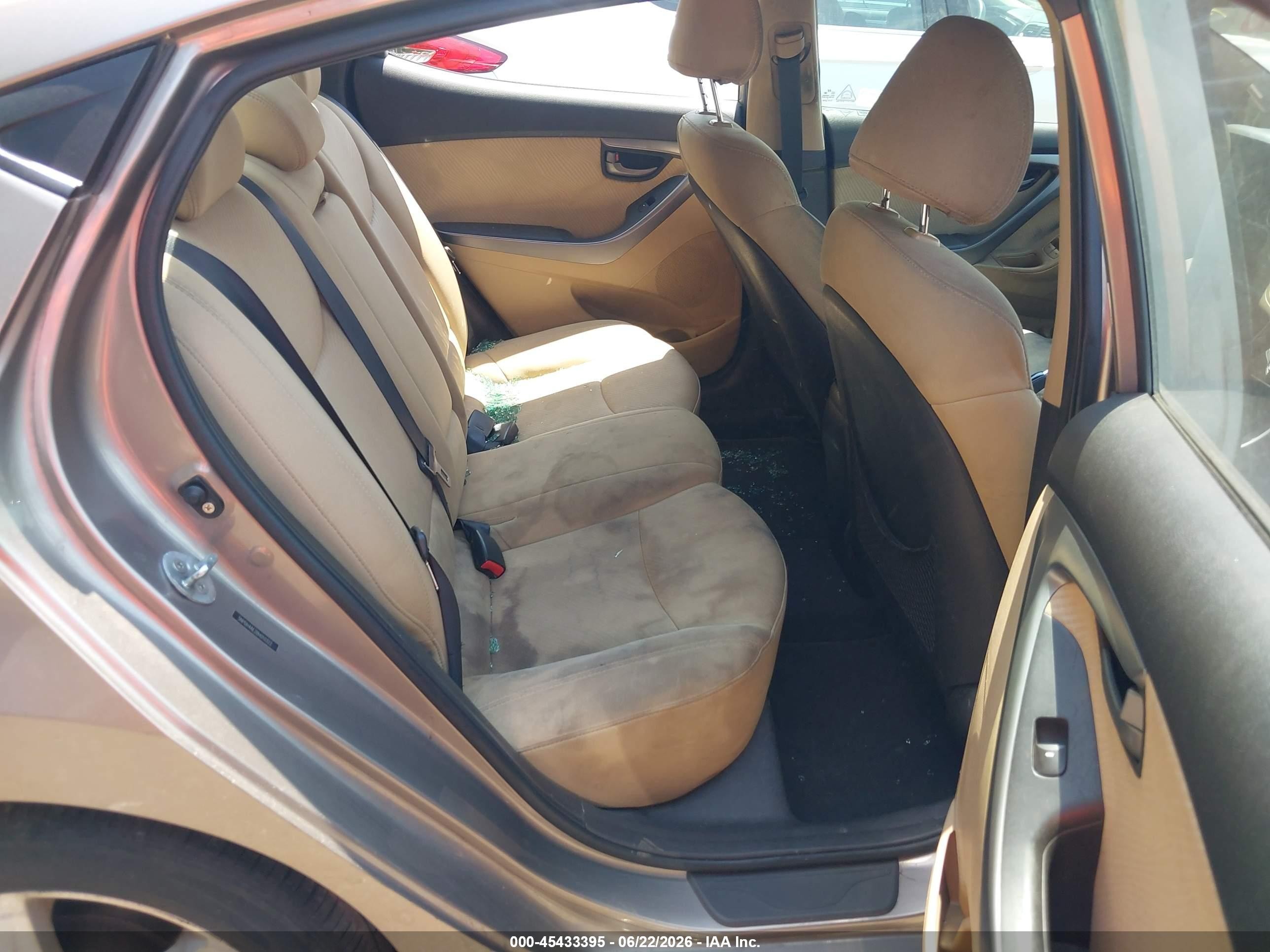 2011 Hyundai Elantra Gls Gold vin: 5NPDH4AE2BH010322