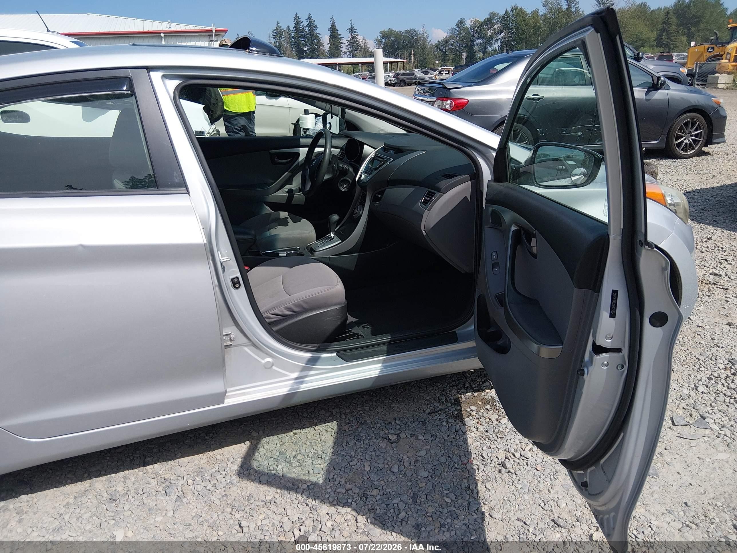2011 Hyundai Elantra Gls Silver vin: 5NPDH4AE2BH025824