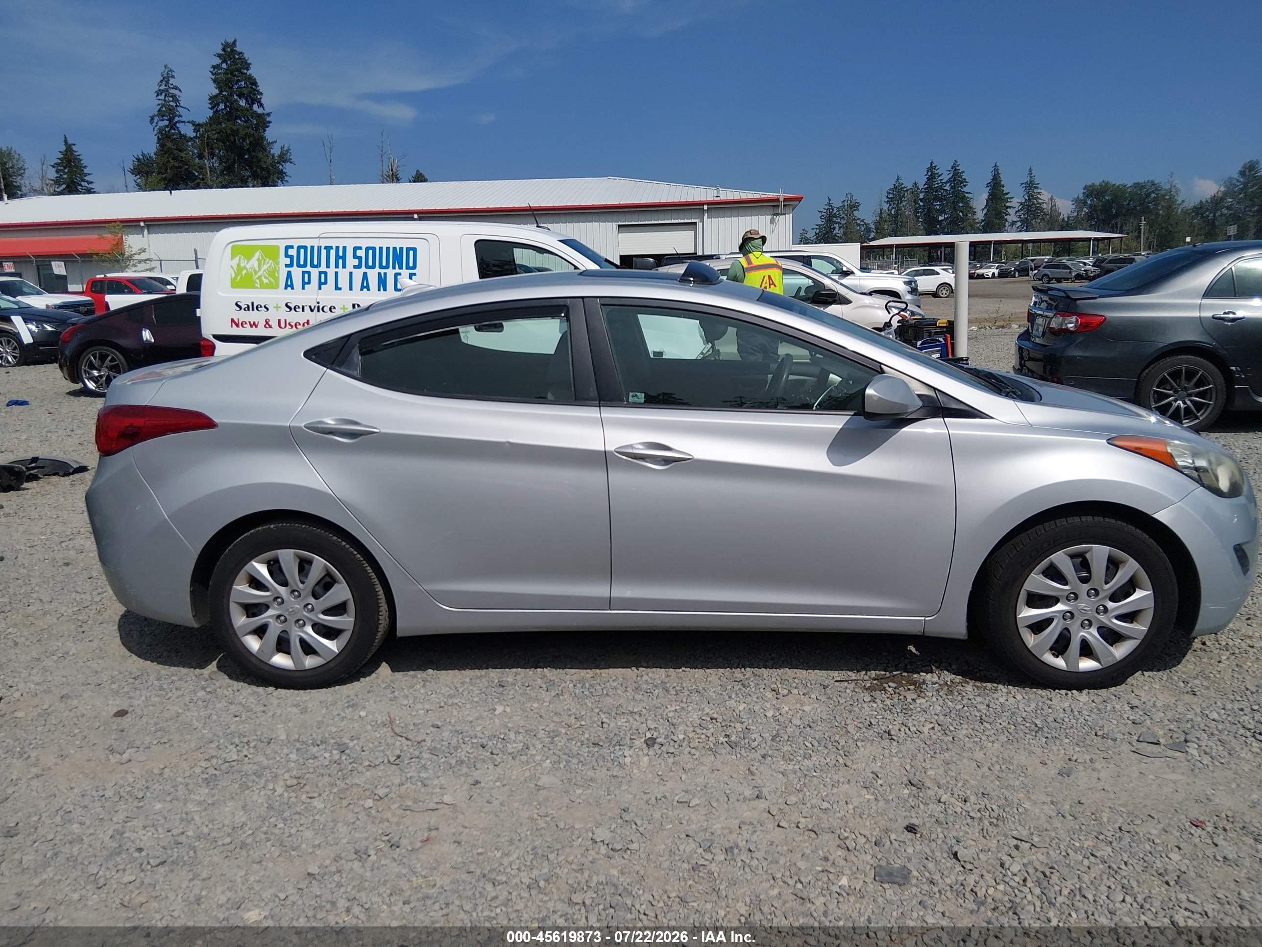 2011 Hyundai Elantra Gls Silver vin: 5NPDH4AE2BH025824