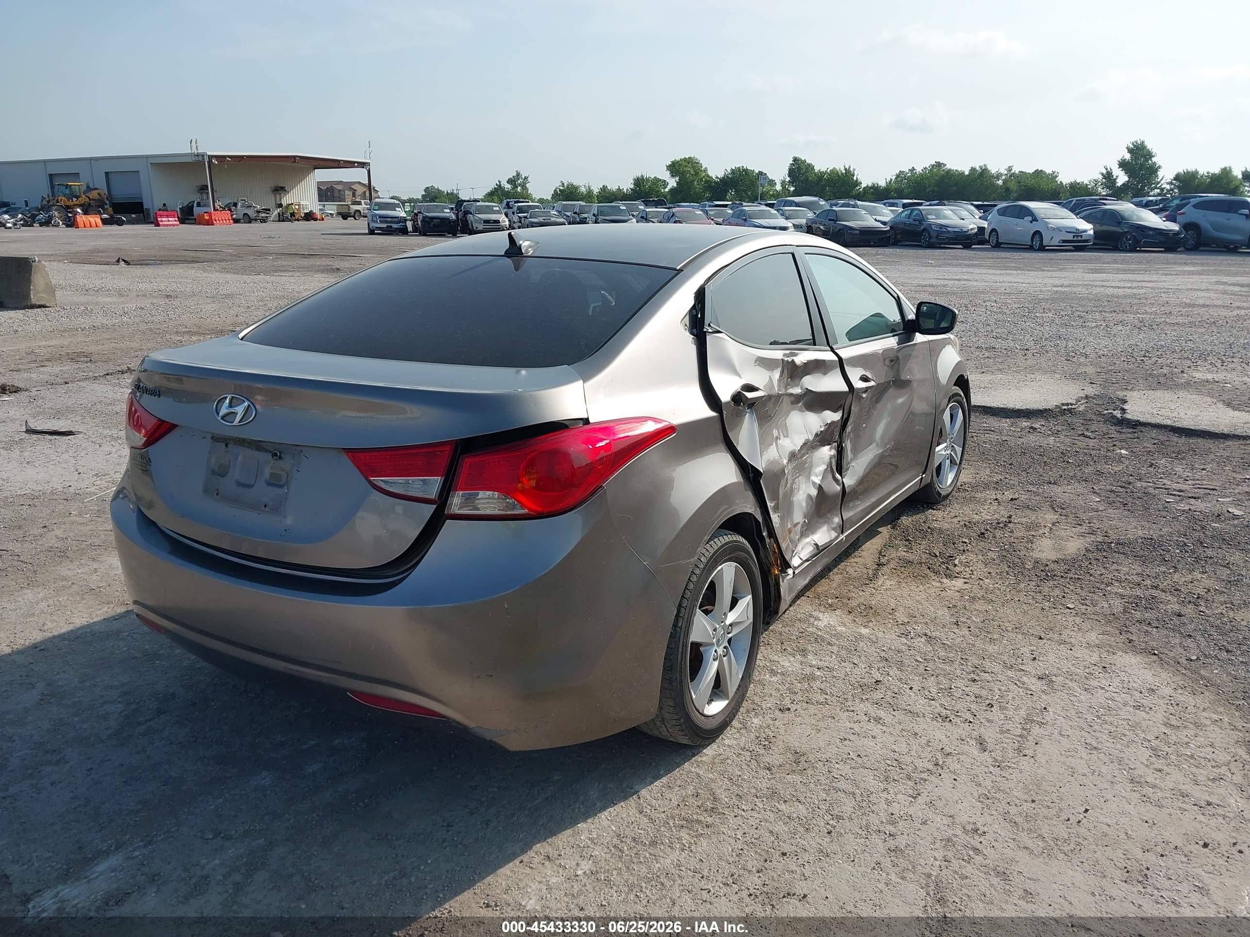 2011 Hyundai Elantra Gls Champagne vin: 5NPDH4AE2BH026438