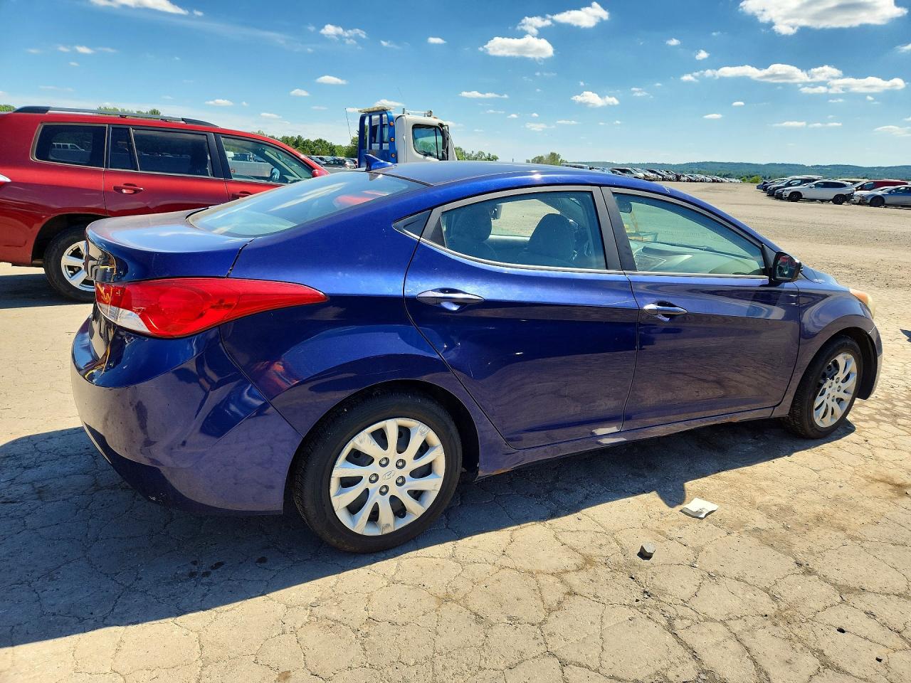 2011 Hyundai Elantra Gls Blue vin: 5NPDH4AE2BH027959