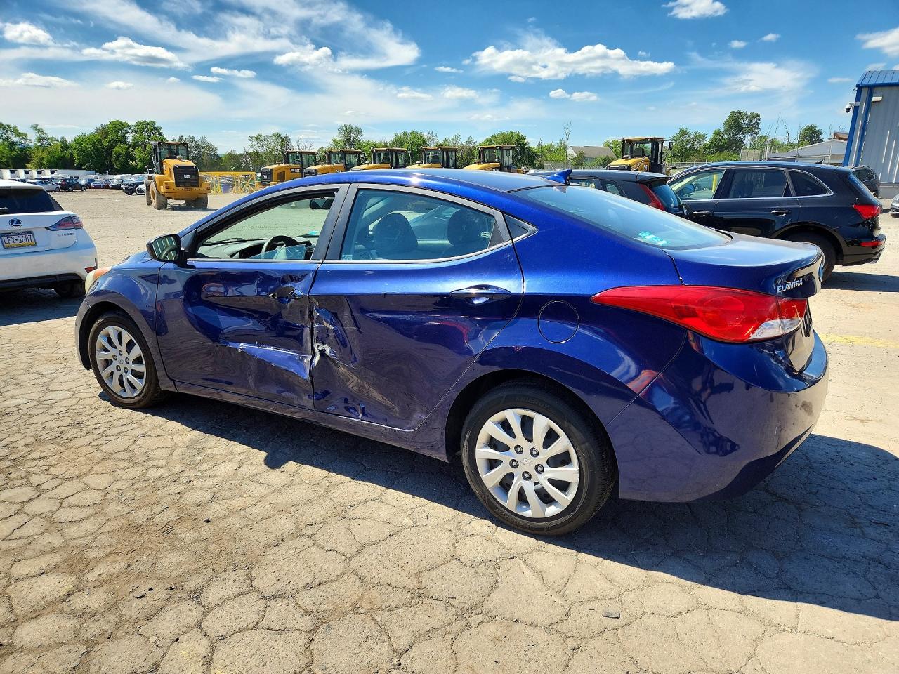 2011 Hyundai Elantra Gls Blue vin: 5NPDH4AE2BH027959