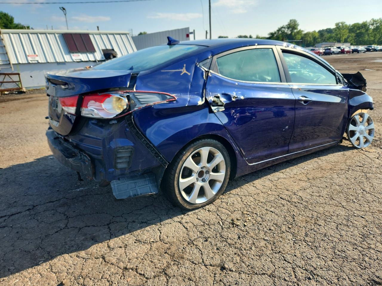 2011 Hyundai Elantra Gls Blue vin: 5NPDH4AE2BH032272