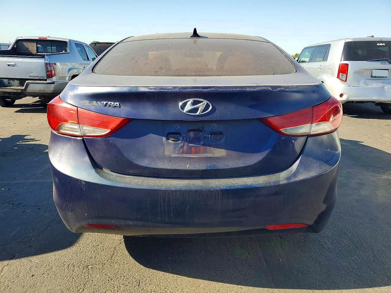 2011 Hyundai Elantra Gls Blue vin: 5NPDH4AE2BH042994