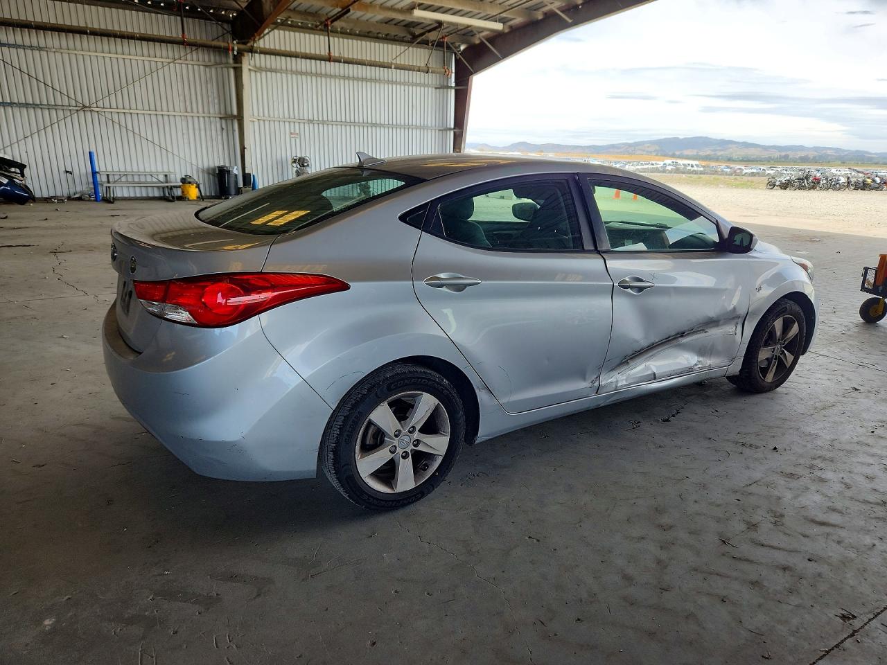 2011 Hyundai Elantra Gls Silver vin: 5NPDH4AE2BH043885