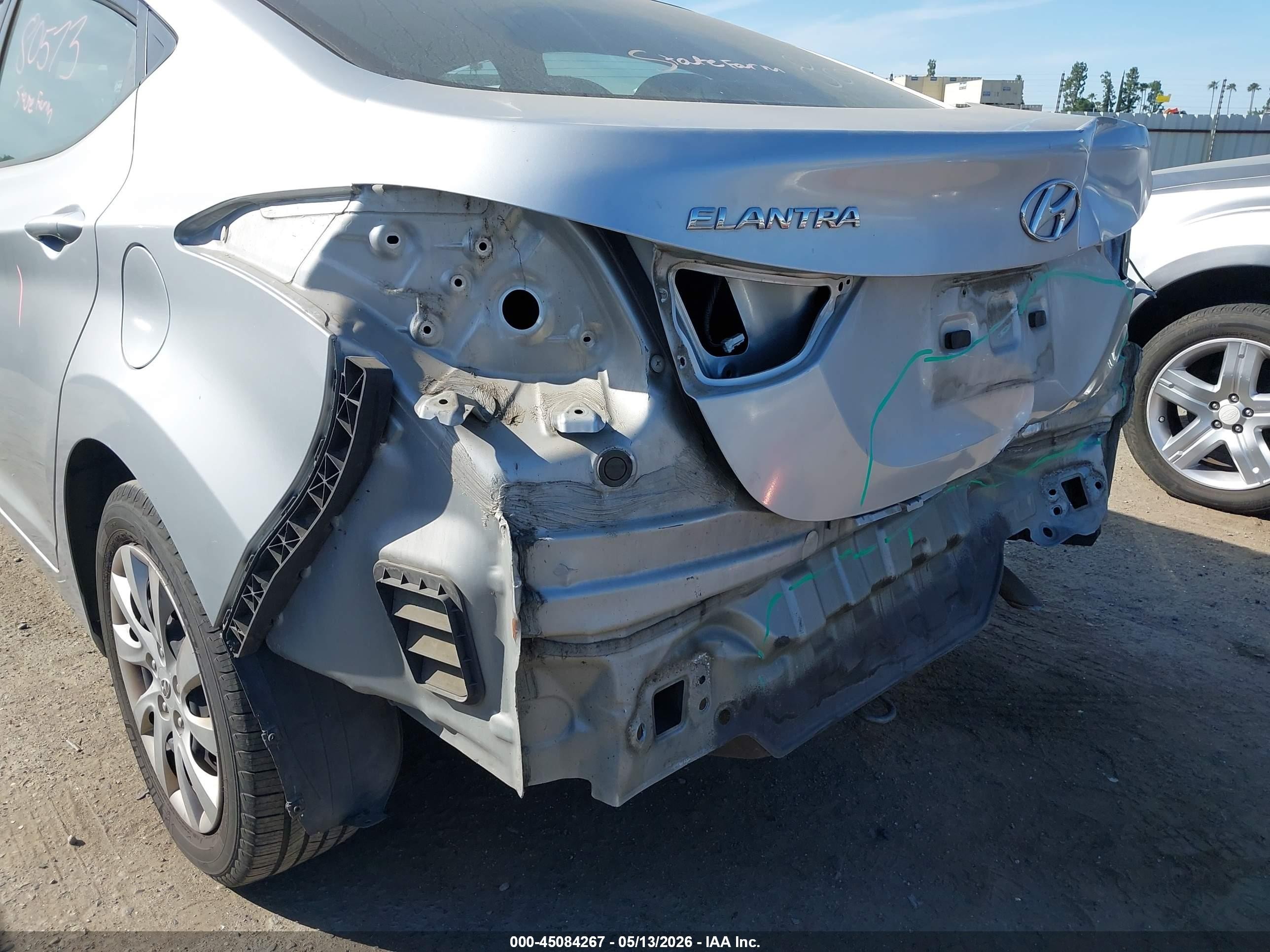 2011 Hyundai Elantra Gls Silver vin: 5NPDH4AE2BH053347