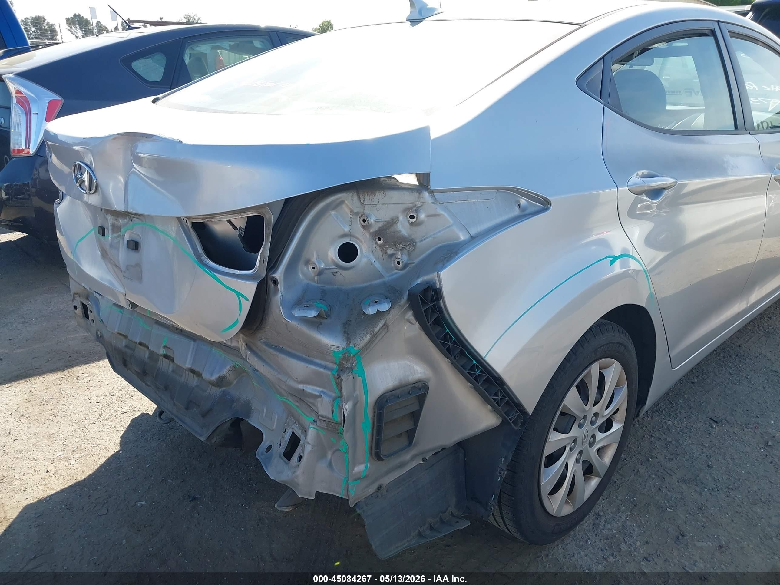 2011 Hyundai Elantra Gls Silver vin: 5NPDH4AE2BH053347
