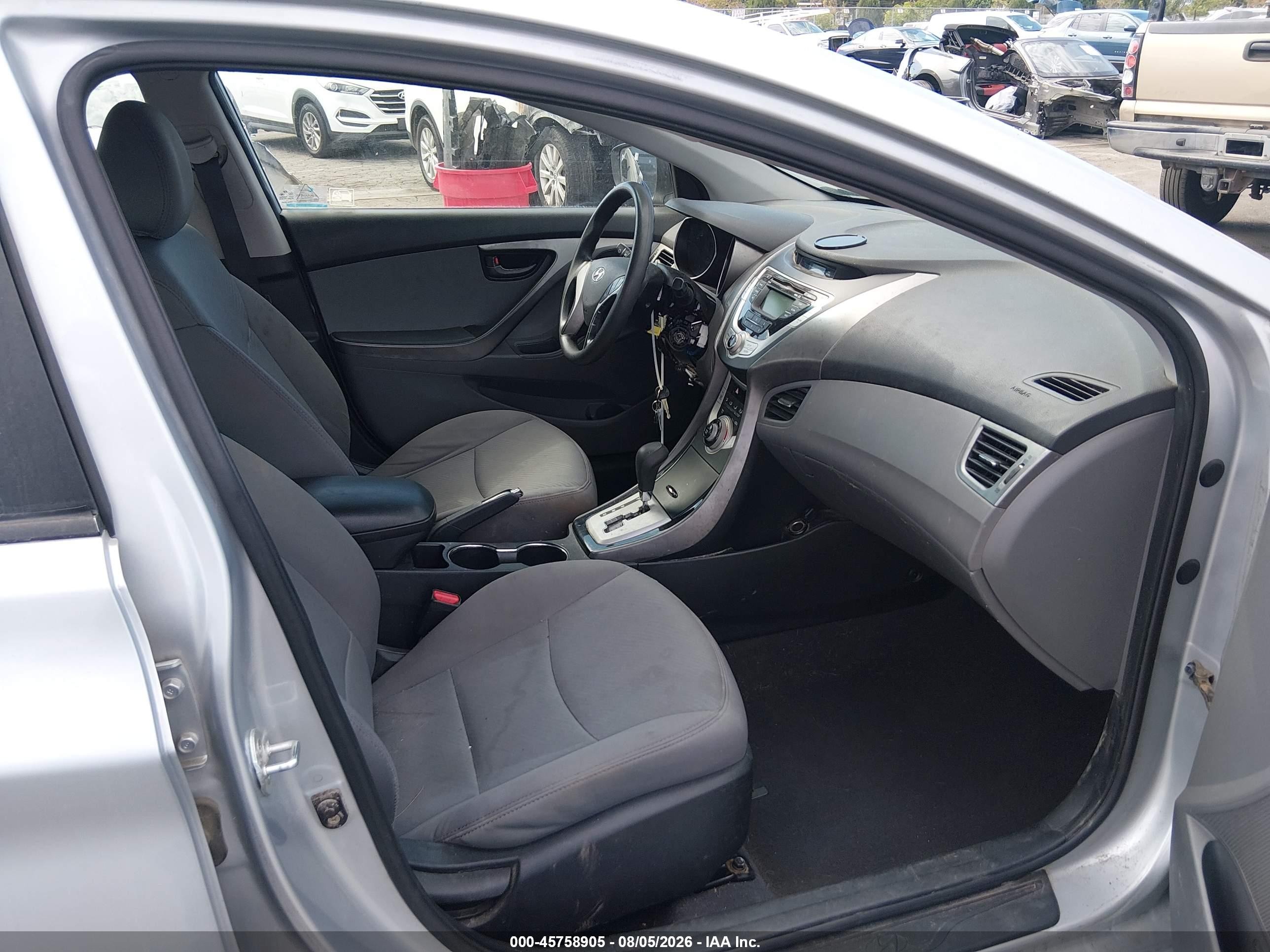 2011 Hyundai Elantra Gls Silver vin: 5NPDH4AE2BH053851