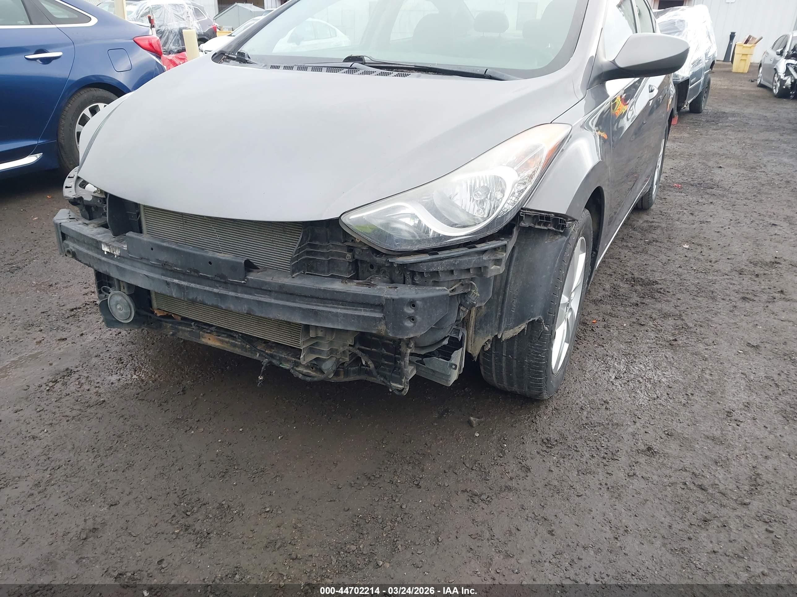 2011 Hyundai Elantra Gls Gray vin: 5NPDH4AE2BH061335