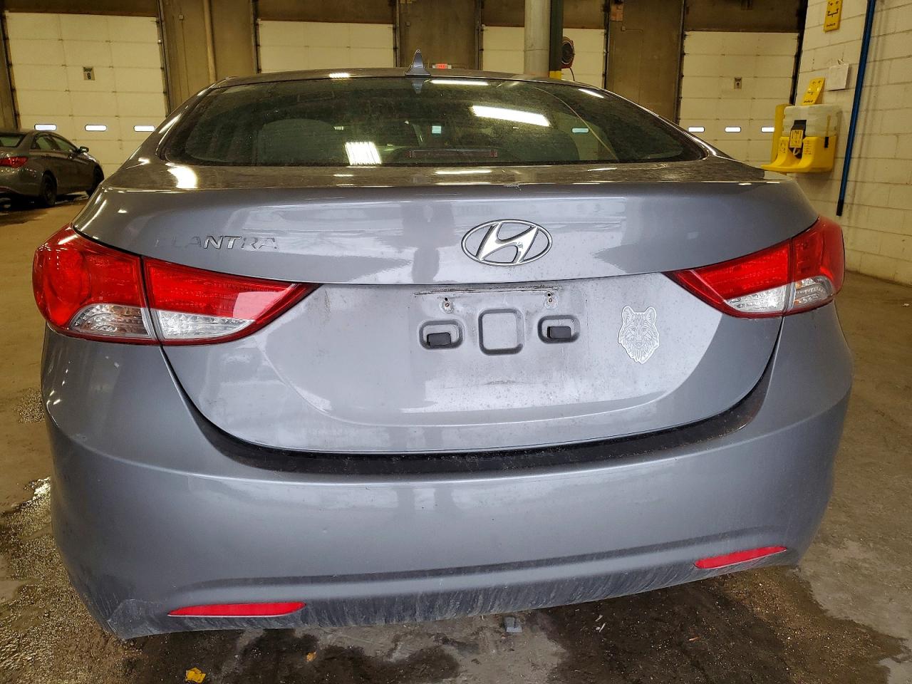 2012 Hyundai Elantra Gls Gray vin: 5NPDH4AE2CH064415