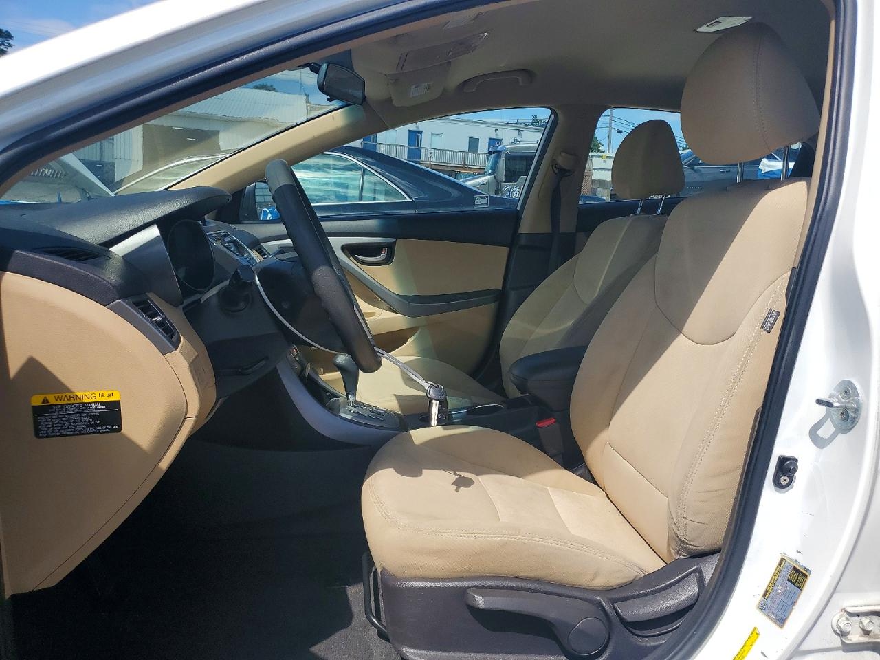2012 Hyundai Elantra Gls White vin: 5NPDH4AE2CH071137
