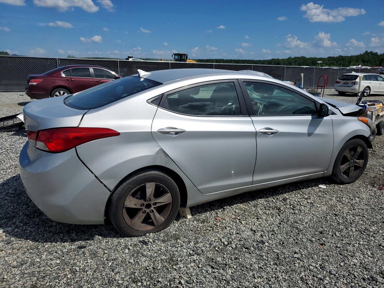 2012 Hyundai Elantra Gls Silver vin: 5NPDH4AE2CH077990