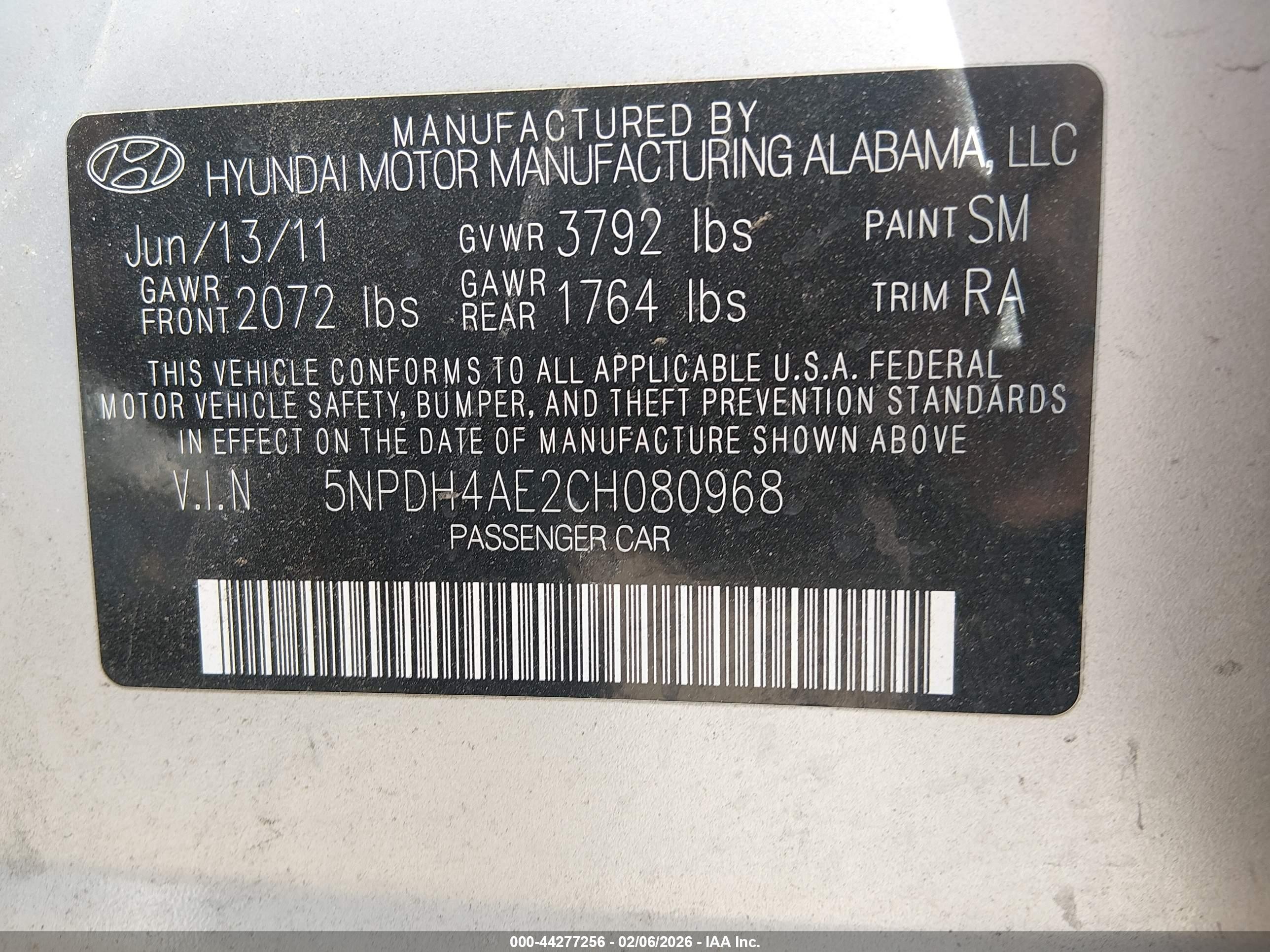 2012 Hyundai Elantra Gls Silver vin: 5NPDH4AE2CH080968