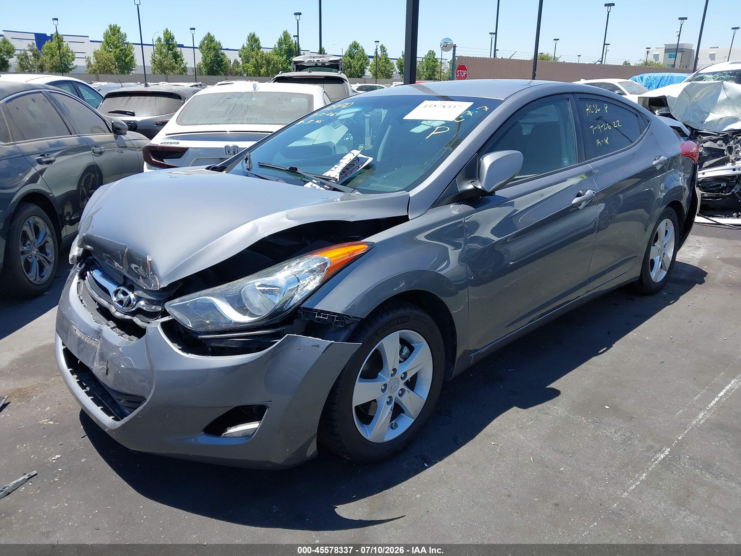 2012 Hyundai Elantra Gls Gray vin: 5NPDH4AE2CH082221