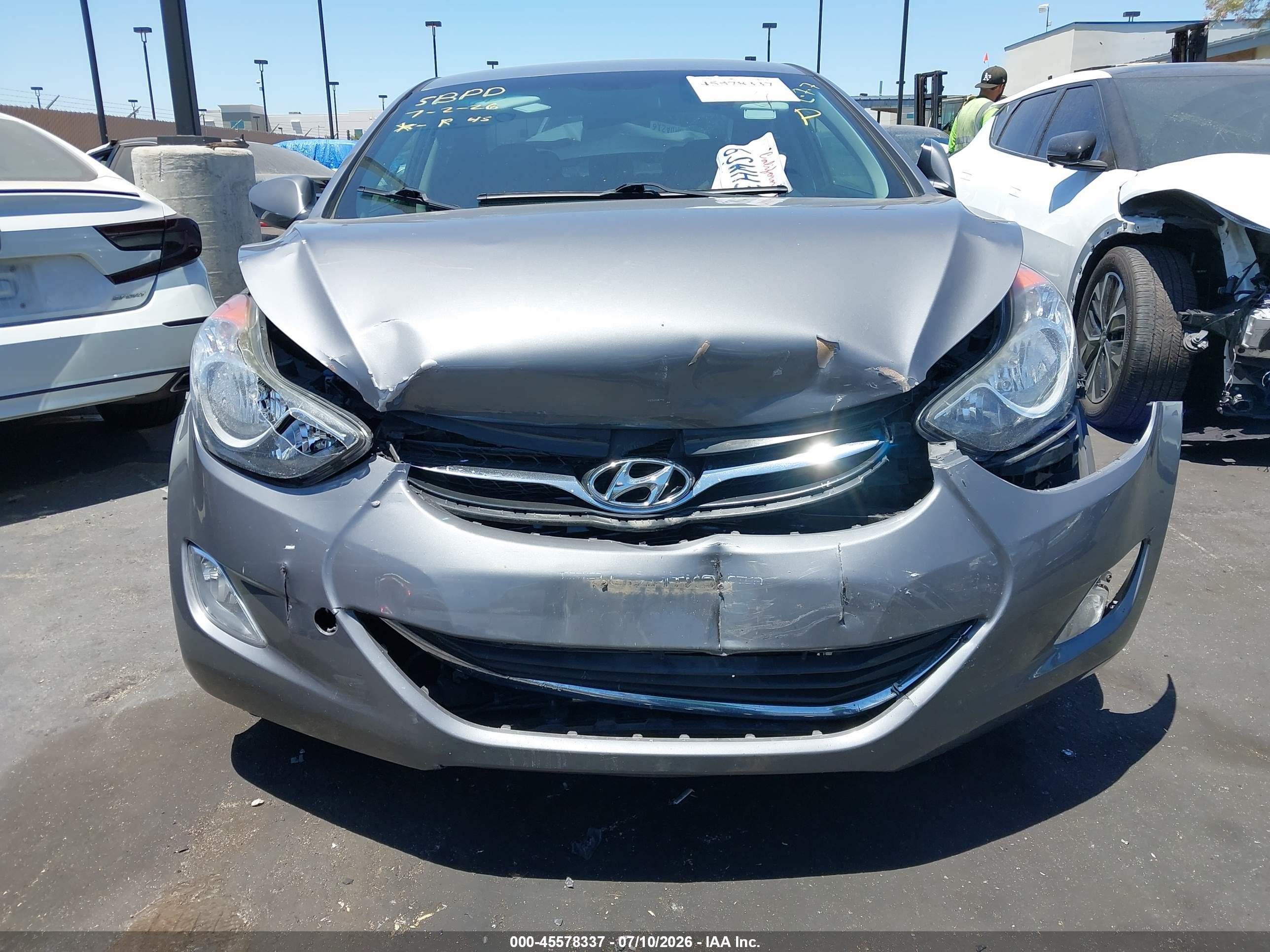 2012 Hyundai Elantra Gls Gray vin: 5NPDH4AE2CH082221