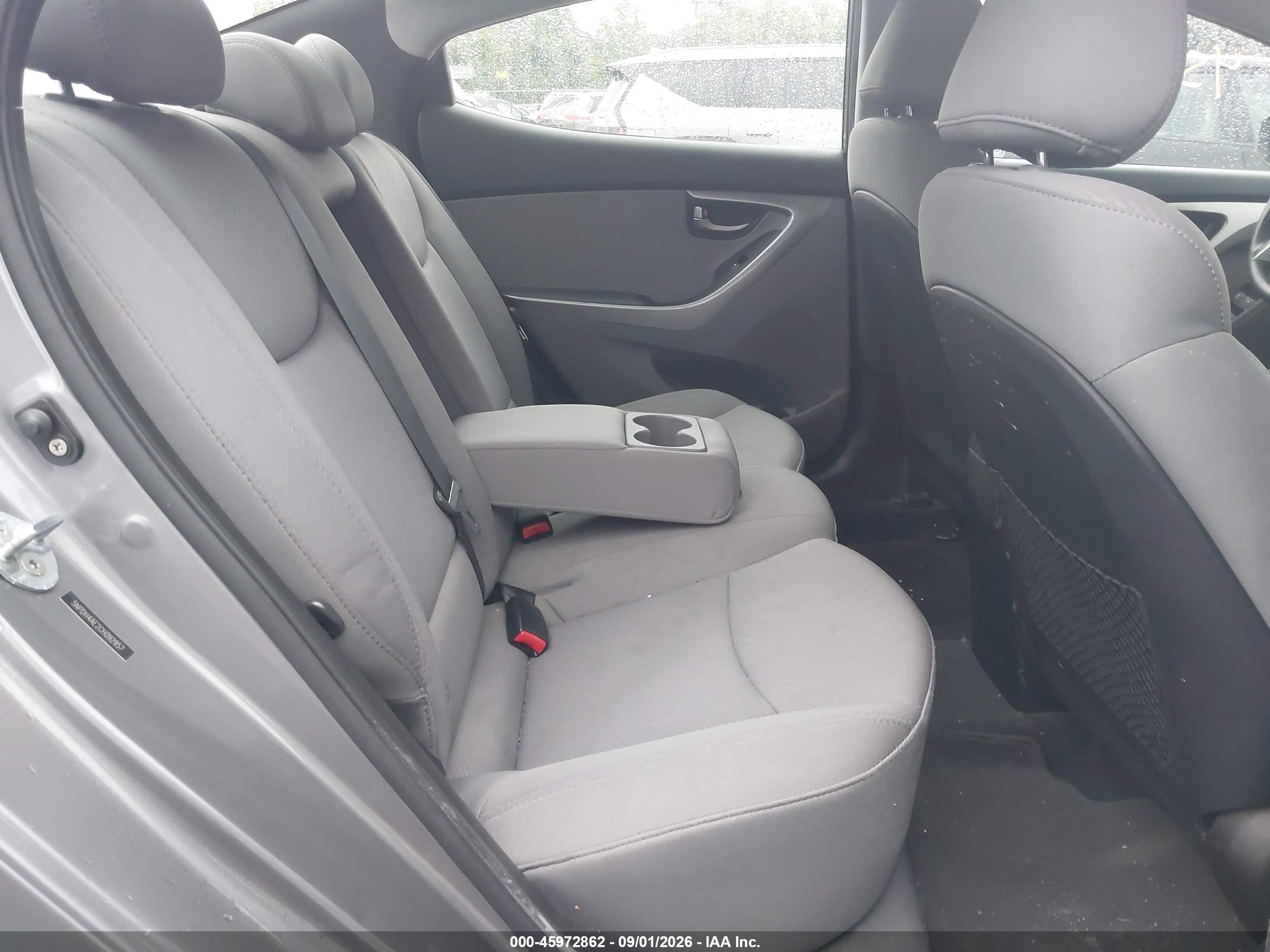 2012 Hyundai Elantra Gls Серый vin: 5NPDH4AE2CH092957