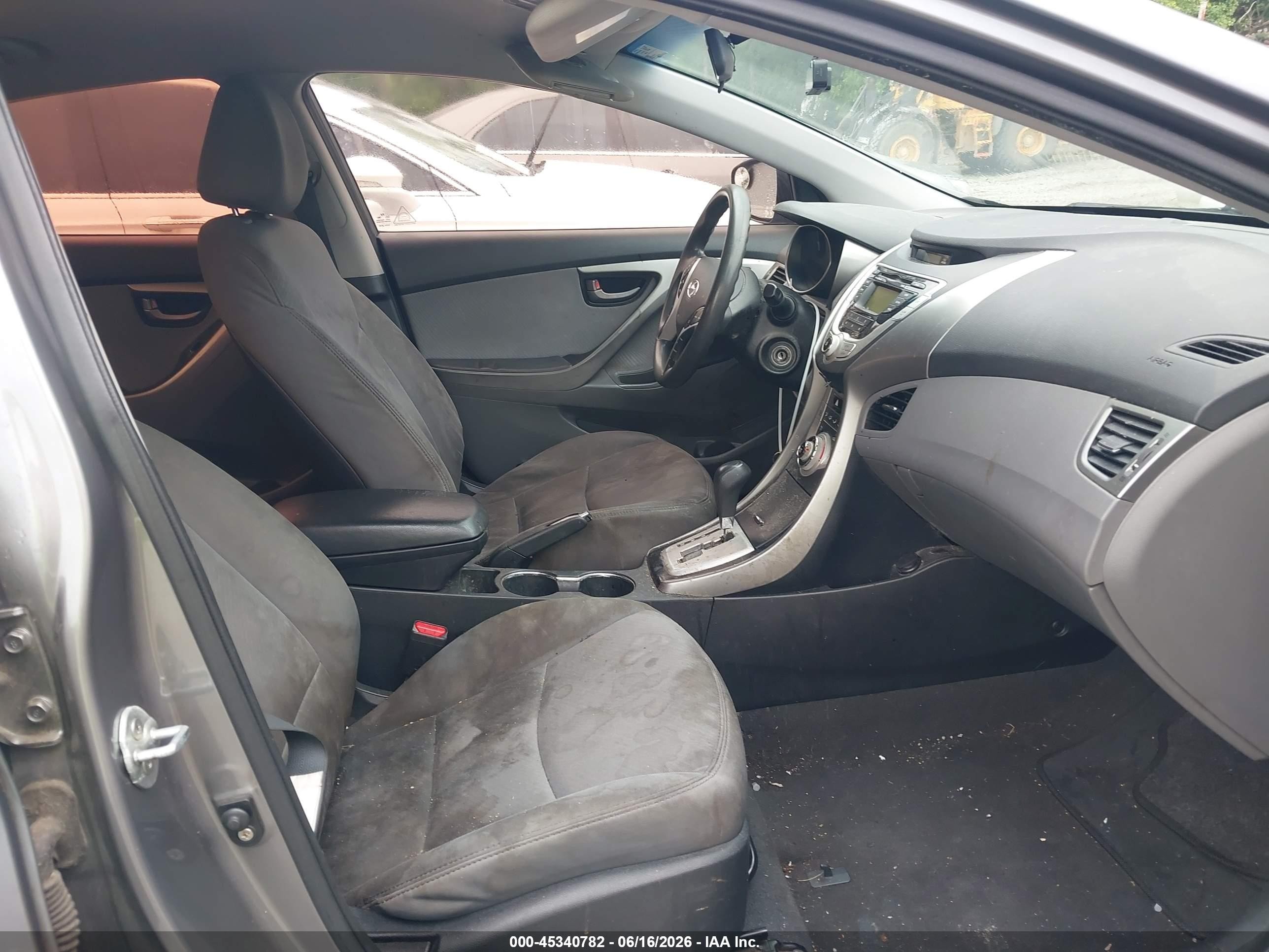2012 Hyundai Elantra Gls Gray vin: 5NPDH4AE2CH094238