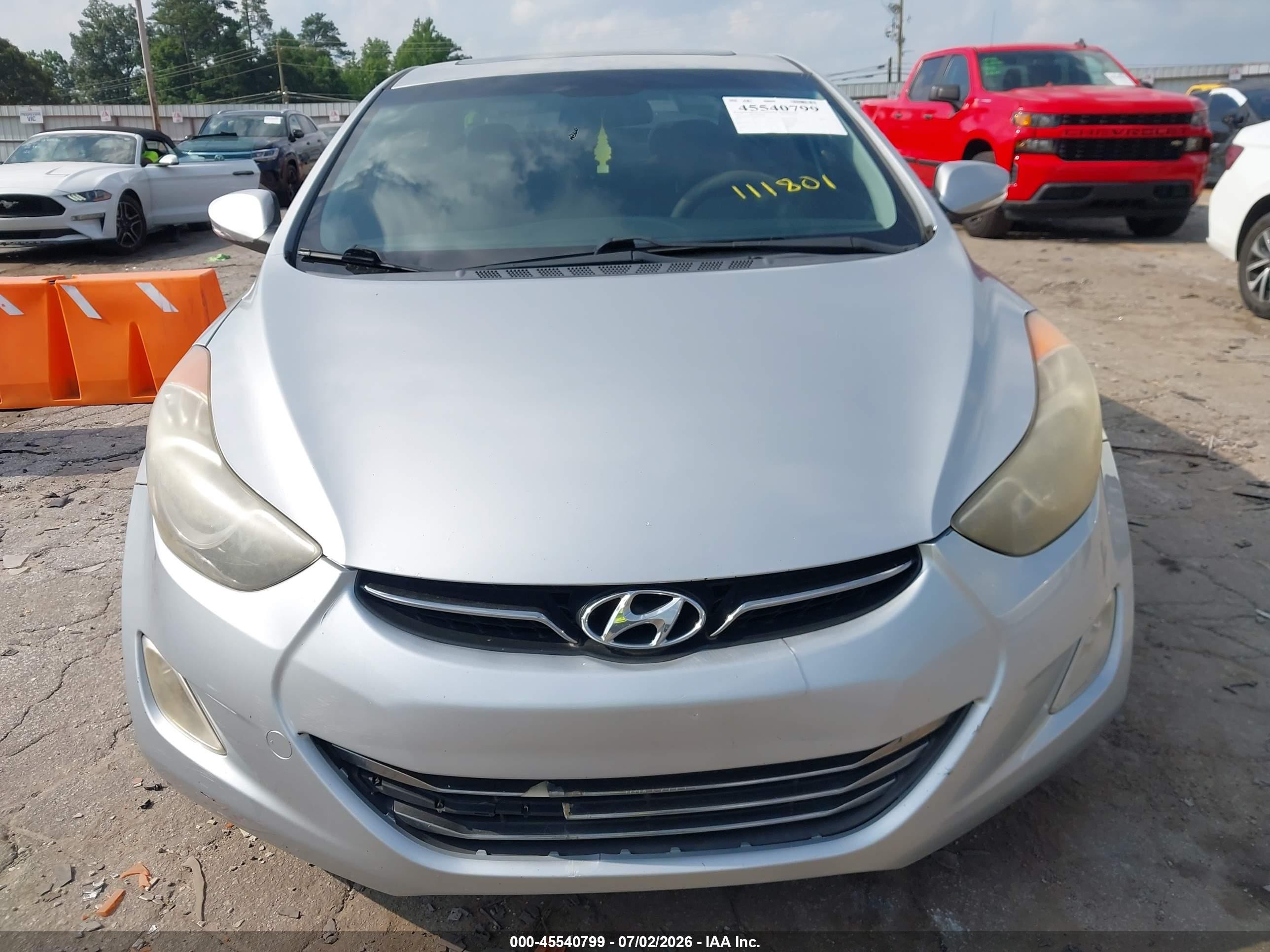 2012 Hyundai Elantra Limited Silver vin: 5NPDH4AE2CH111801