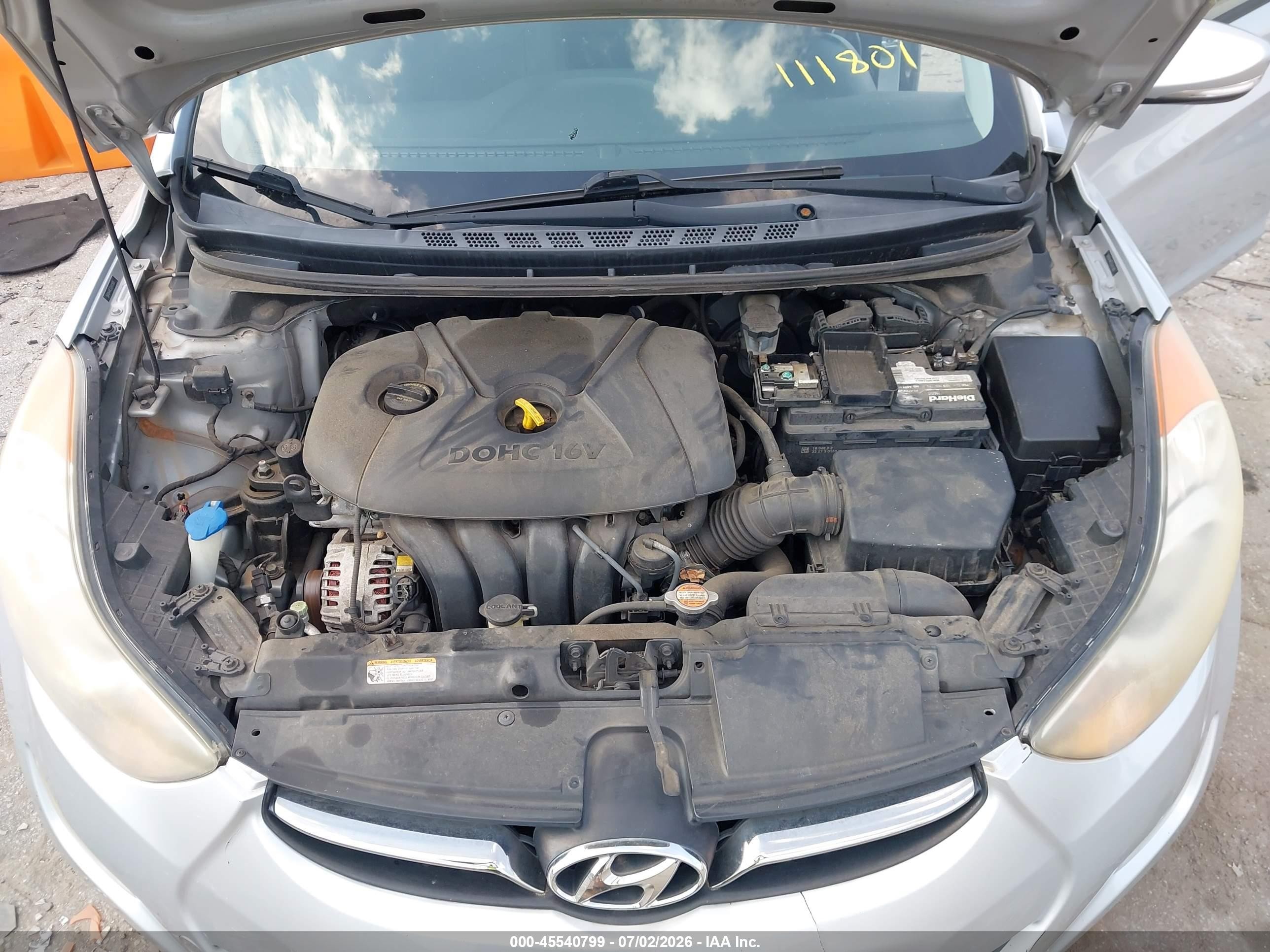 2012 Hyundai Elantra Limited Silver vin: 5NPDH4AE2CH111801