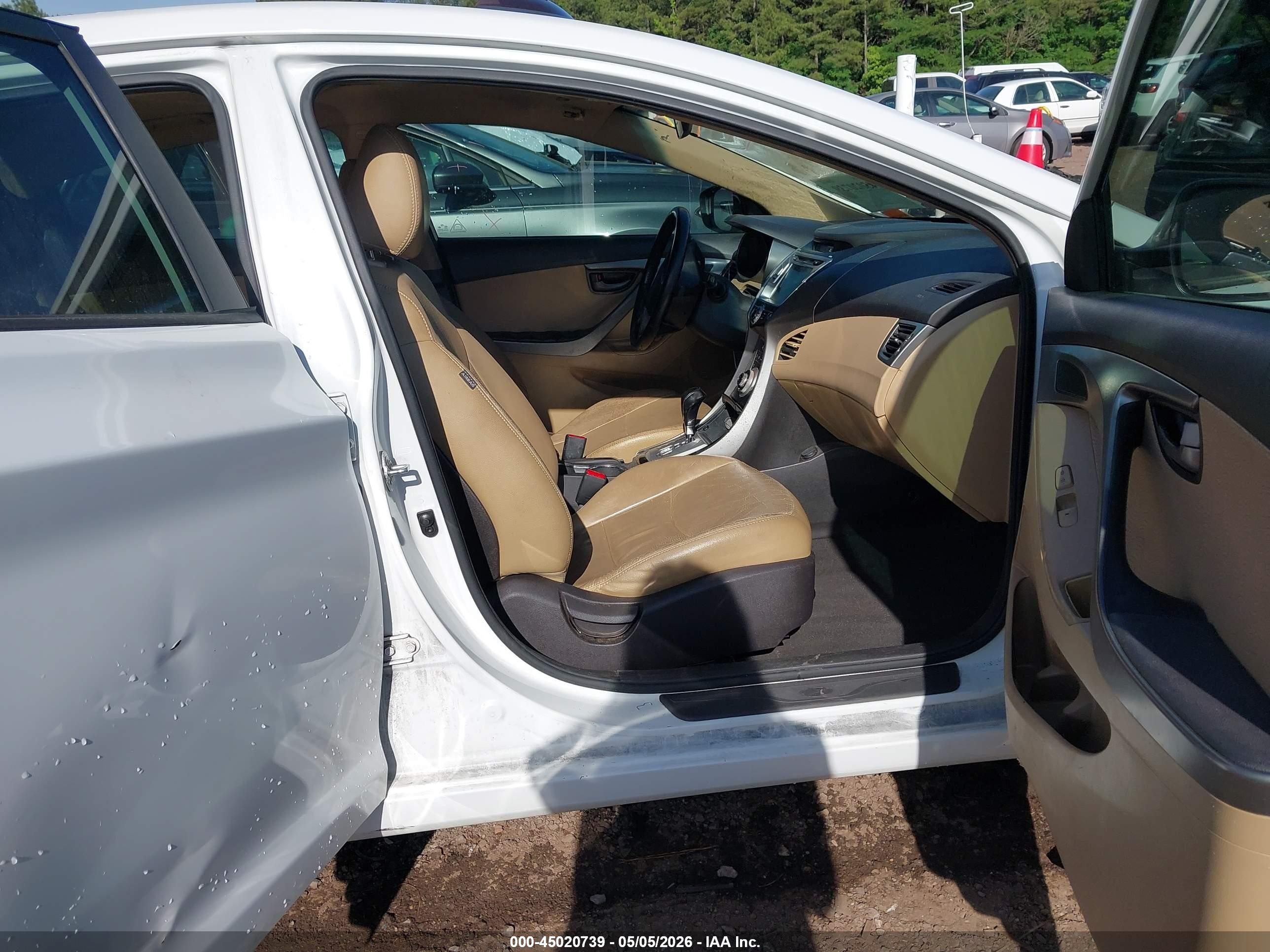 2012 Hyundai Elantra Limited White vin: 5NPDH4AE2CH118246