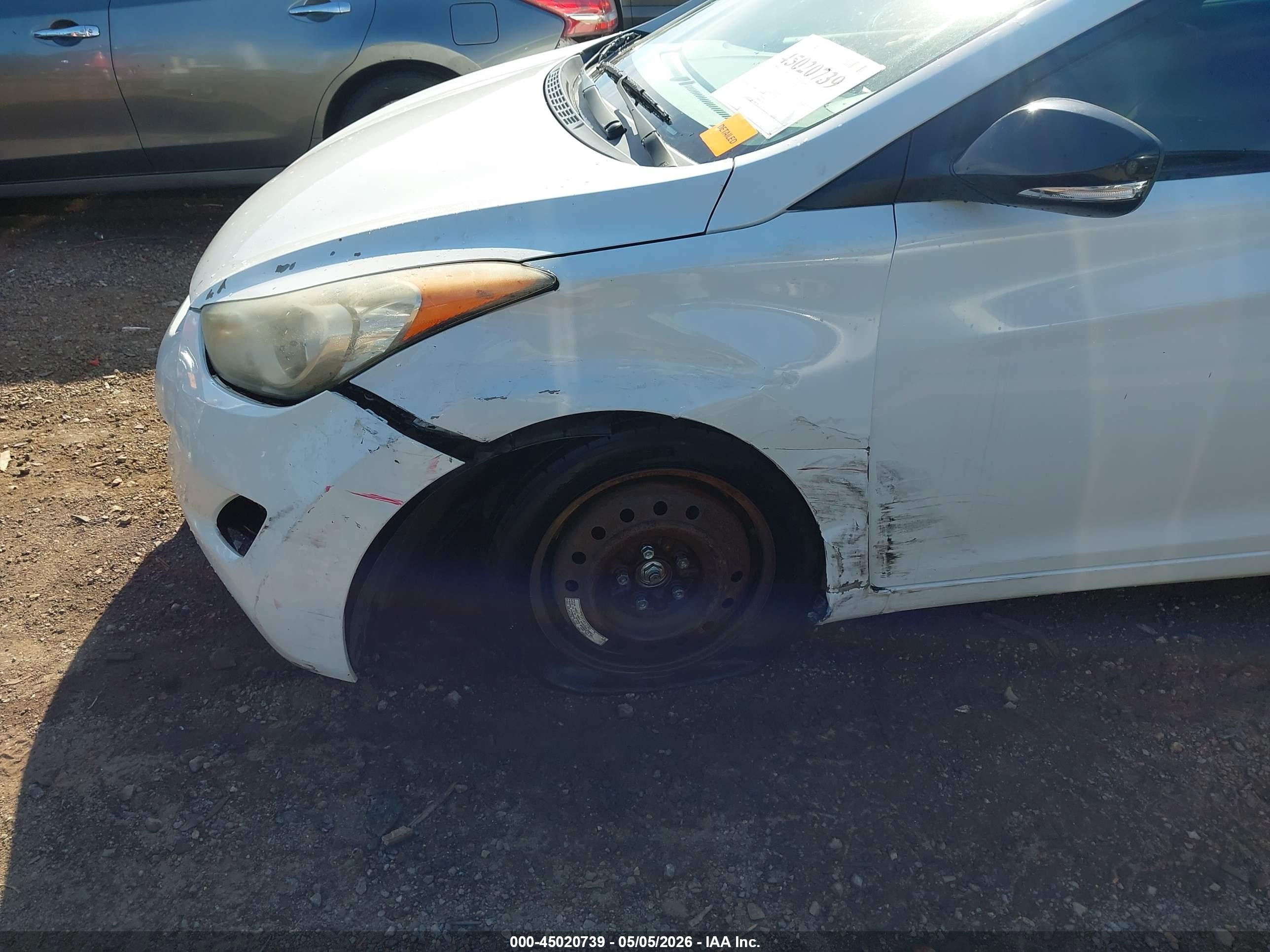 2012 Hyundai Elantra Limited White vin: 5NPDH4AE2CH118246