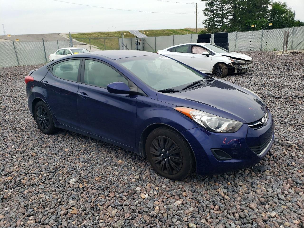 2012 Hyundai Elantra Gls Blue vin: 5NPDH4AE2CH119798