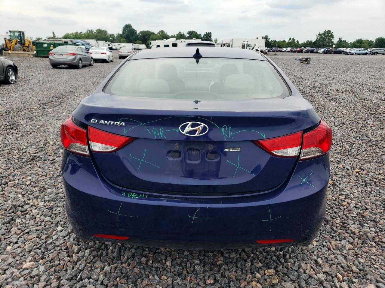 2012 Hyundai Elantra Gls Blue vin: 5NPDH4AE2CH119798