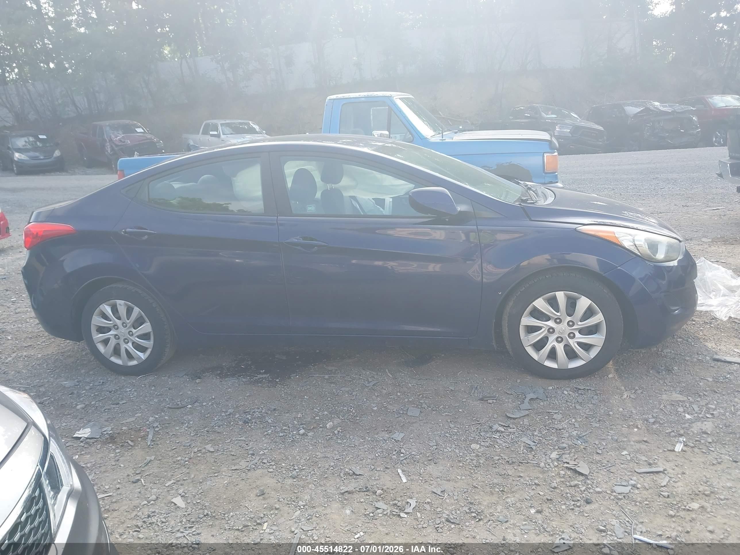 2012 Hyundai Elantra Gls Dark Blue vin: 5NPDH4AE2CH138898