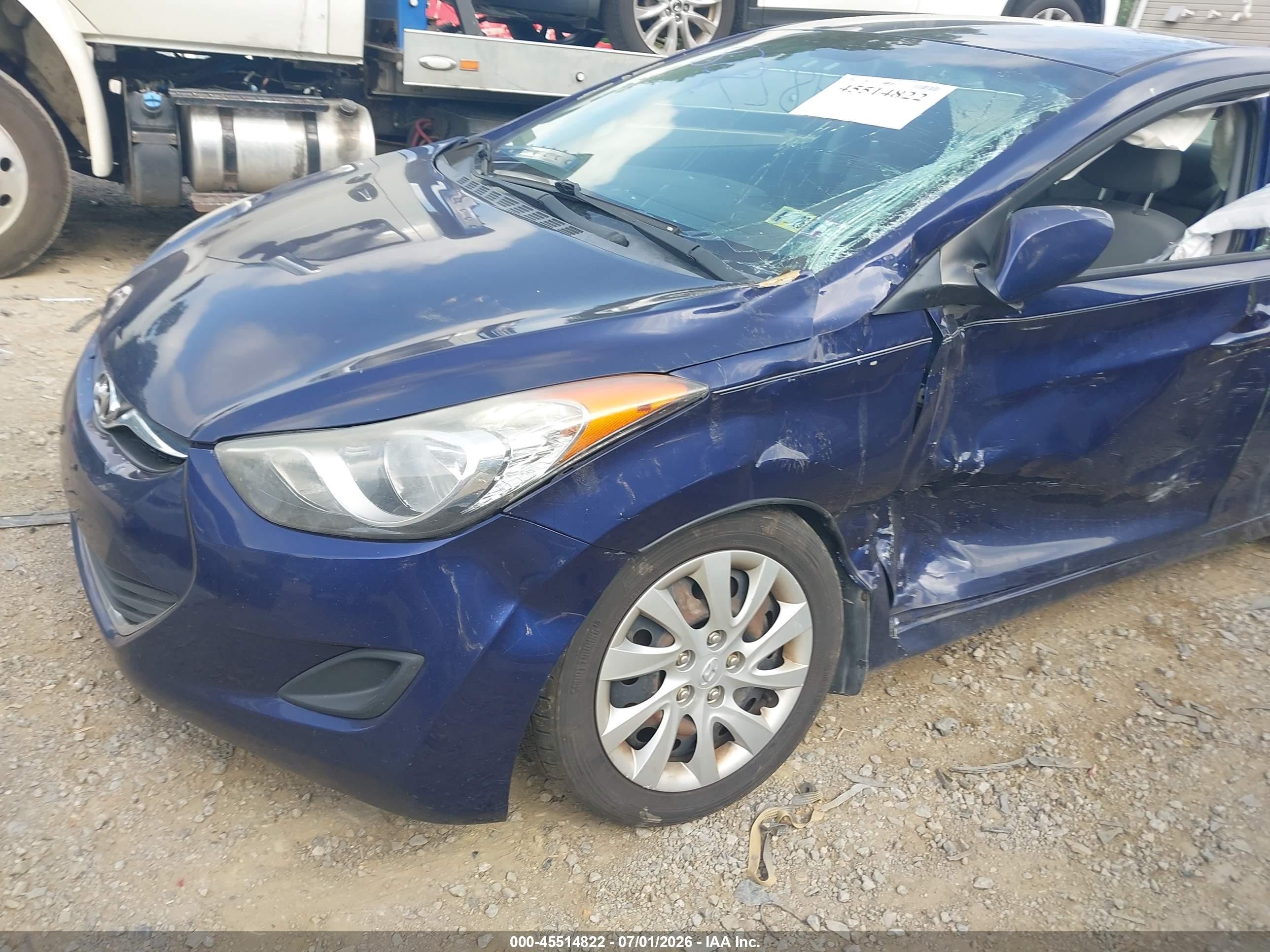 2012 Hyundai Elantra Gls Dark Blue vin: 5NPDH4AE2CH138898