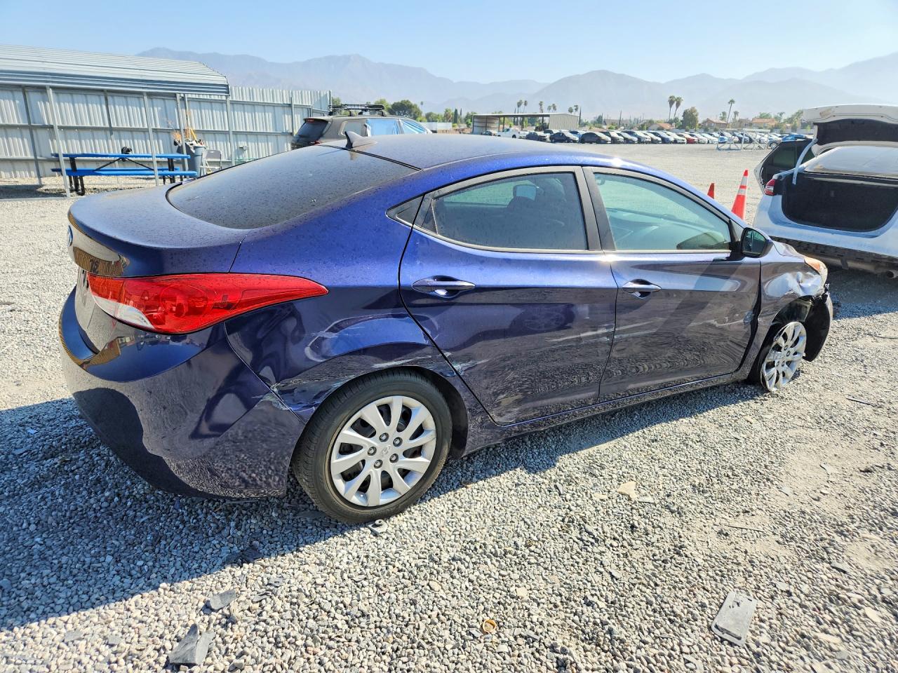 2012 Hyundai Elantra Gls Blue vin: 5NPDH4AE2CH145804