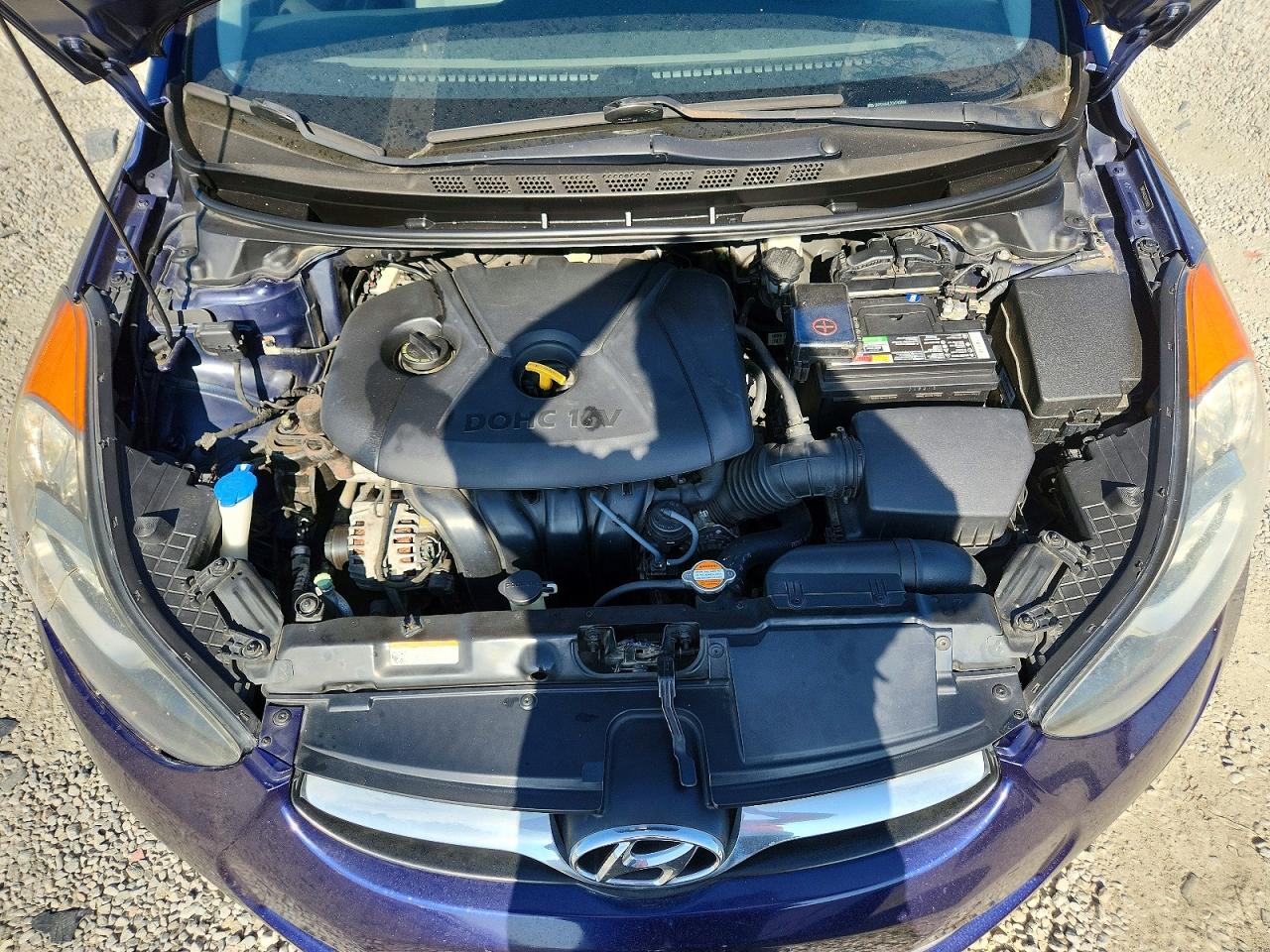 2012 Hyundai Elantra Gls Blue vin: 5NPDH4AE2CH145804
