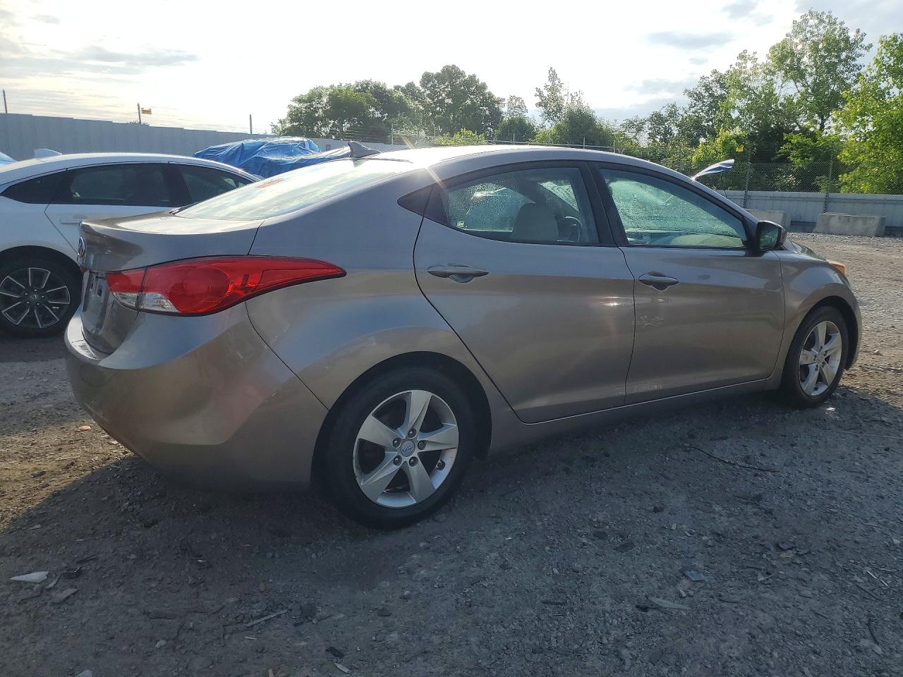 2012 Hyundai Elantra Gls Gray vin: 5NPDH4AE2CH146645