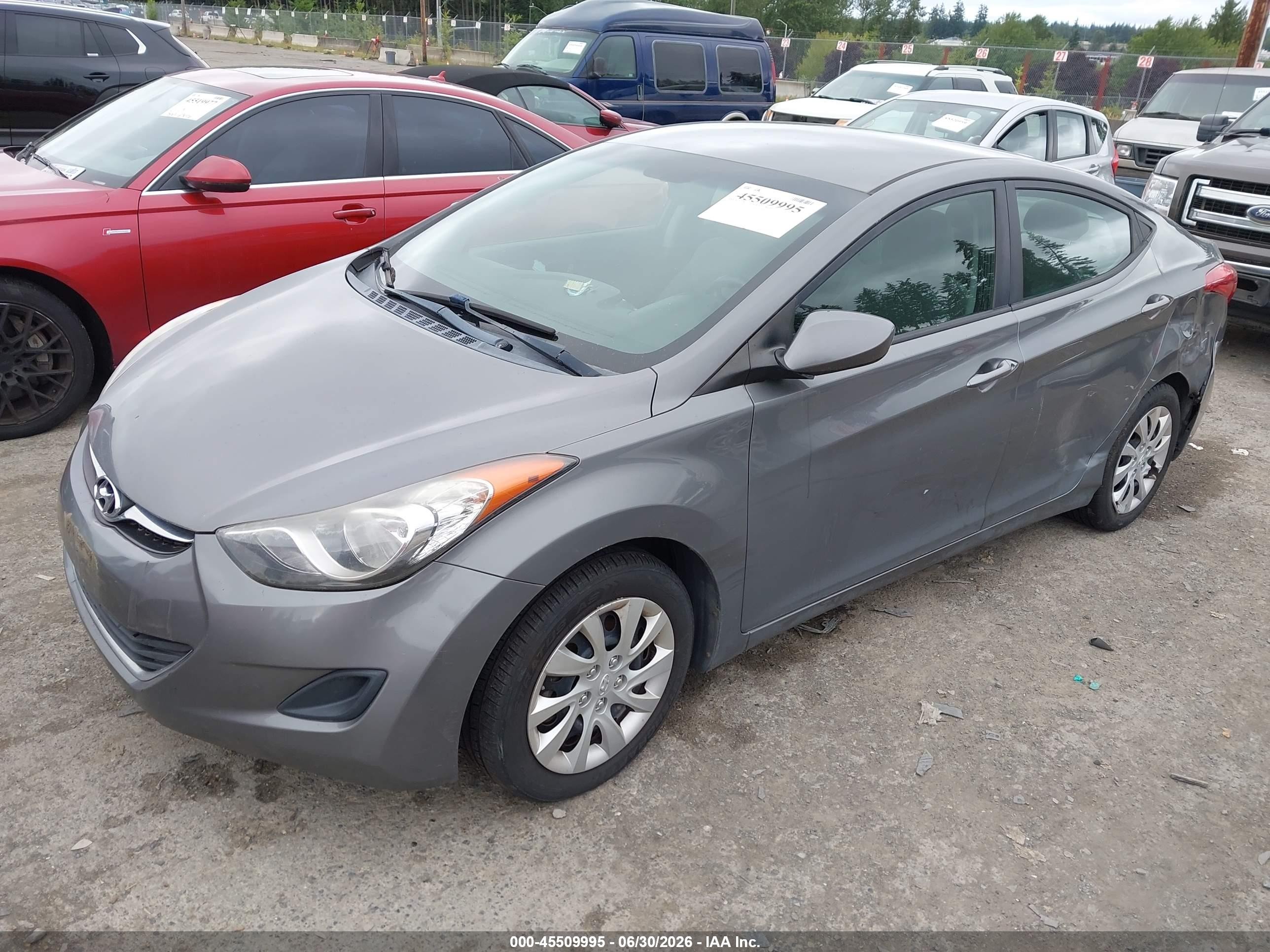 2013 Hyundai Elantra Gls Gray vin: 5NPDH4AE2DH167044