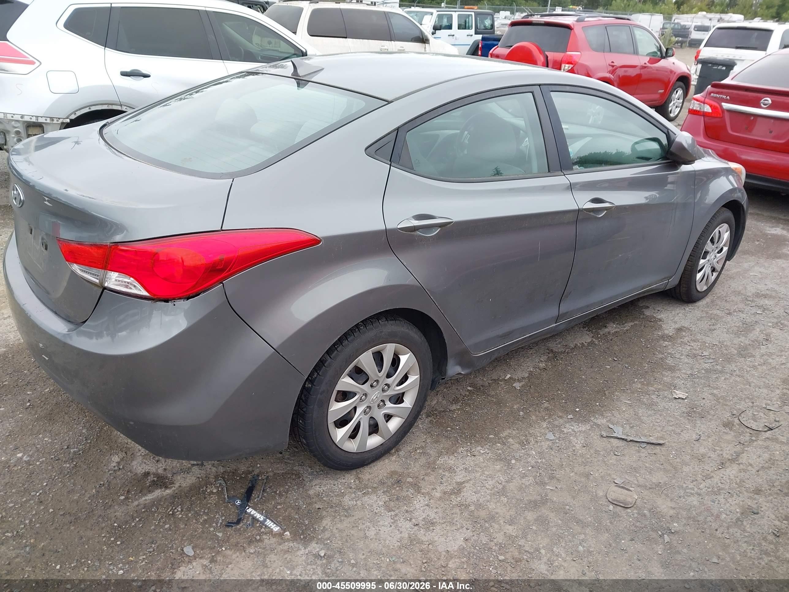 2013 Hyundai Elantra Gls Gray vin: 5NPDH4AE2DH167044
