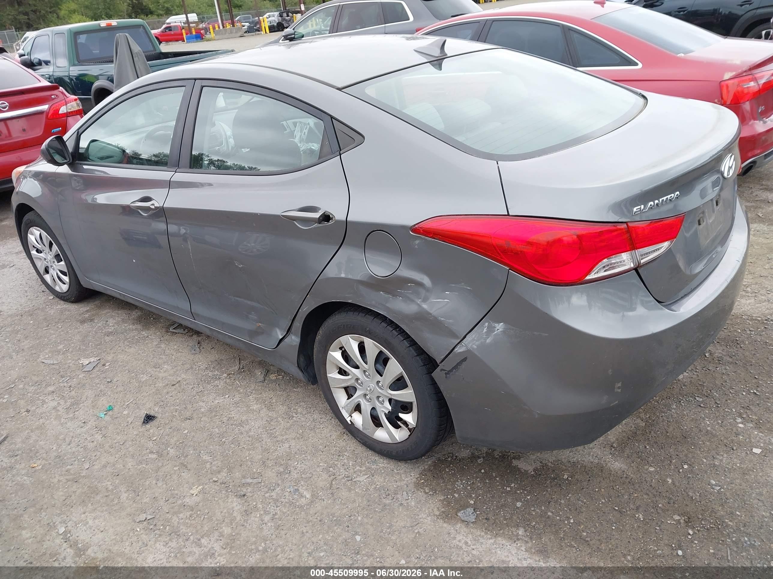 2013 Hyundai Elantra Gls Gray vin: 5NPDH4AE2DH167044