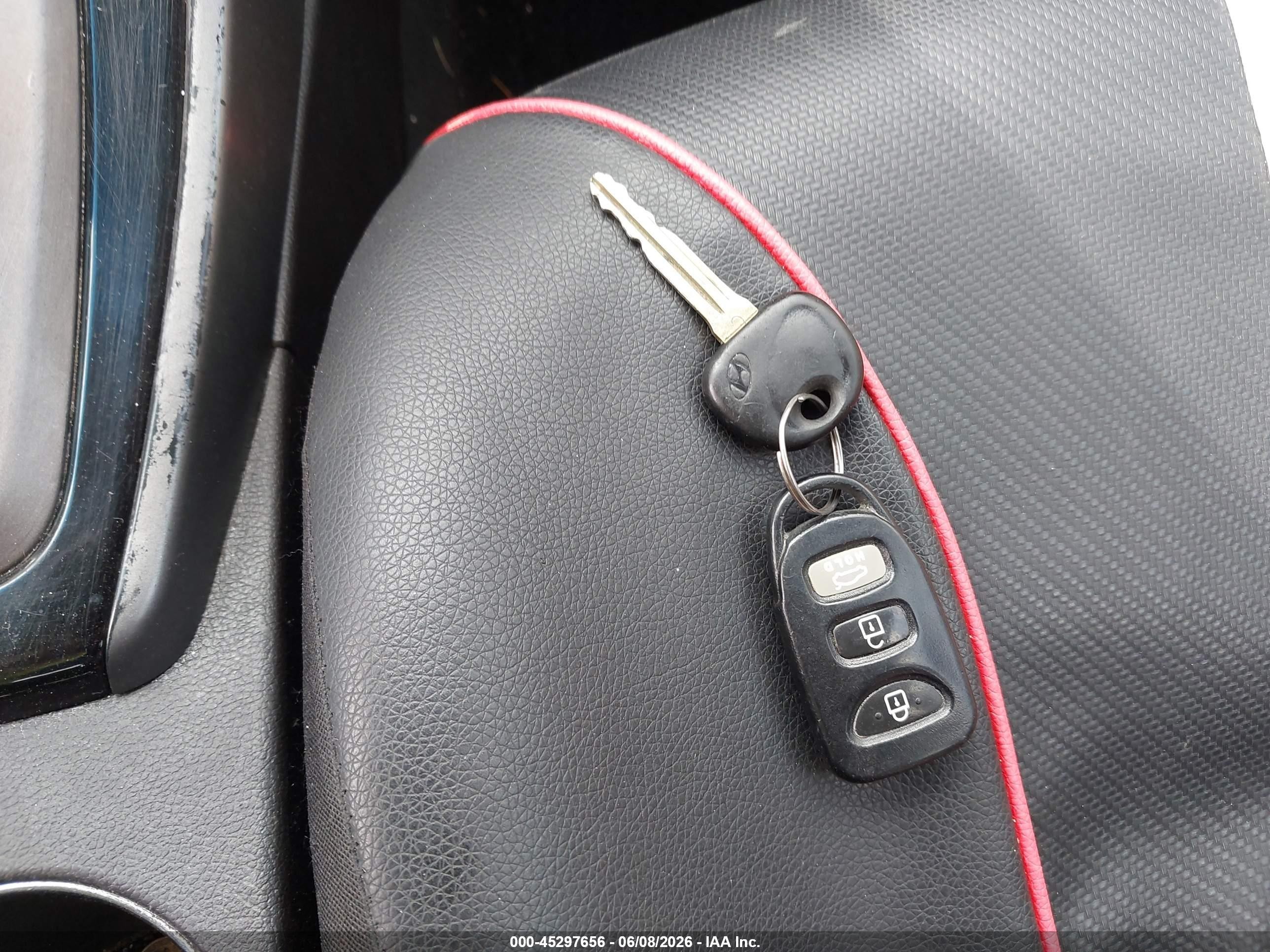 2013 Hyundai Elantra Gls Red vin: 5NPDH4AE2DH182000