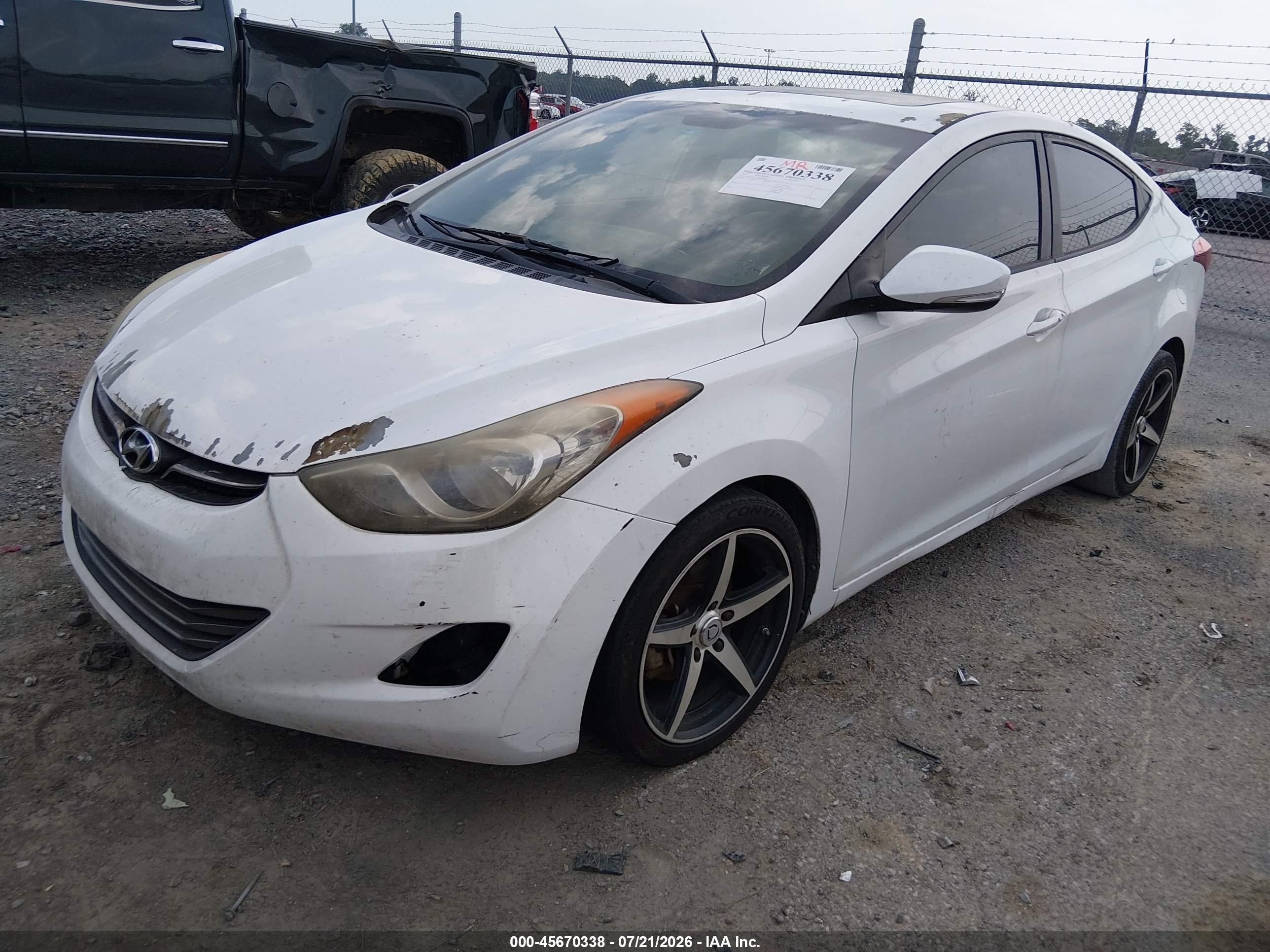 2013 Hyundai Elantra Limited White vin: 5NPDH4AE2DH188735